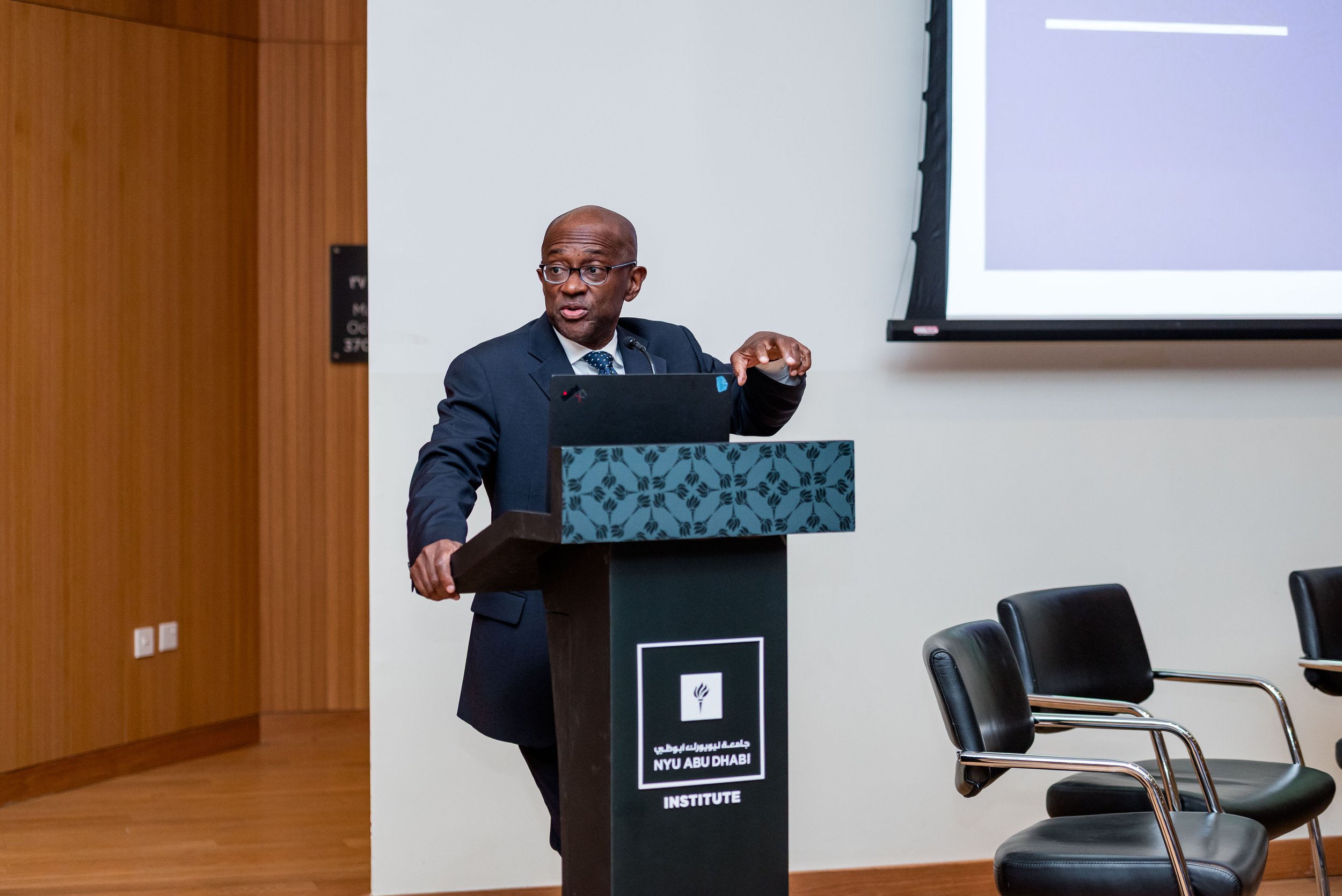 ELE_NYUAD_AI&Blockchain_Day 2-148.jpg