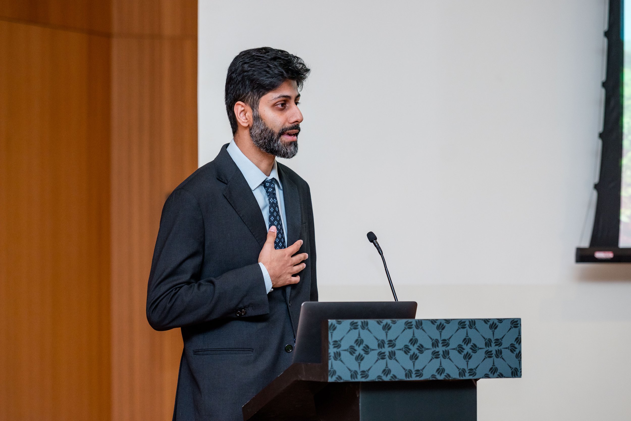 ELE_NYUAD_AI&Blockchain_Day 2-209.jpg