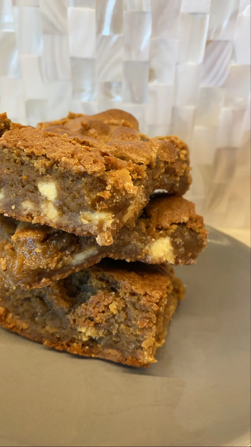 Maple Blondies with Maple Butter Sauce
