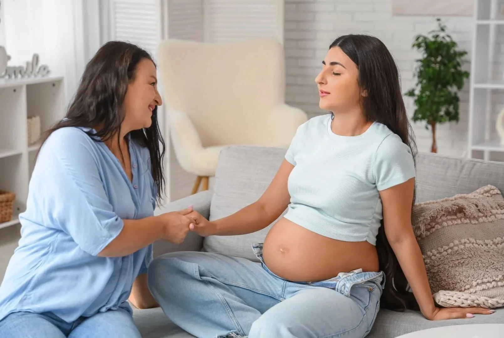 doula arriving for in-person support