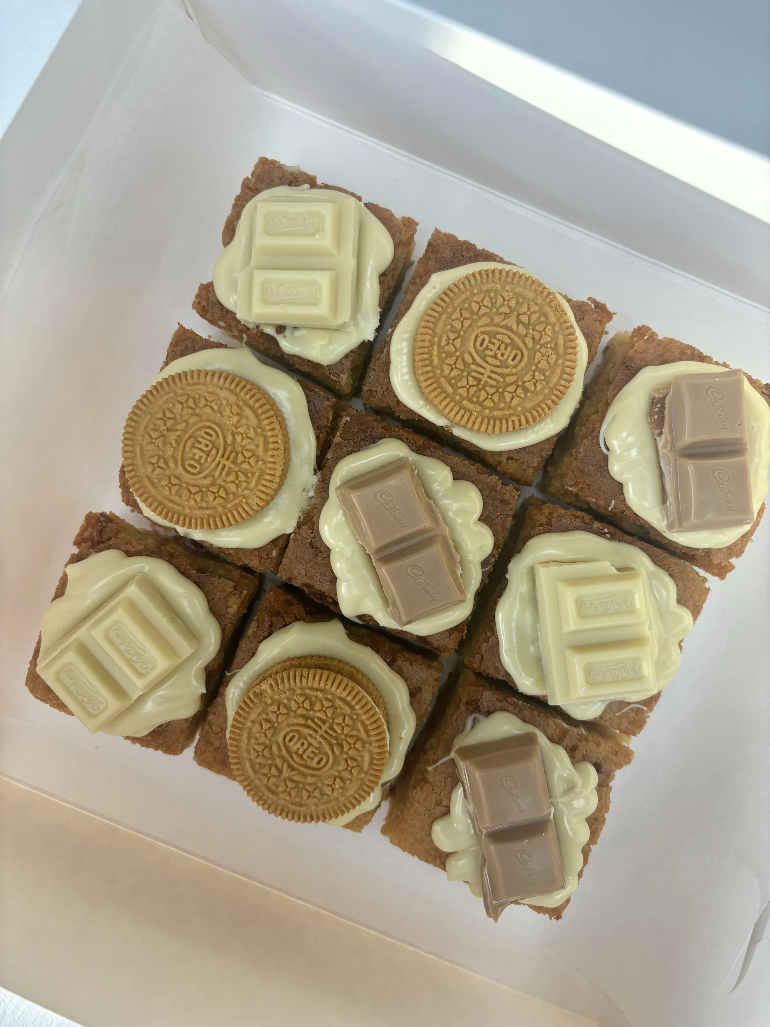 Loaded white chocolate brownie