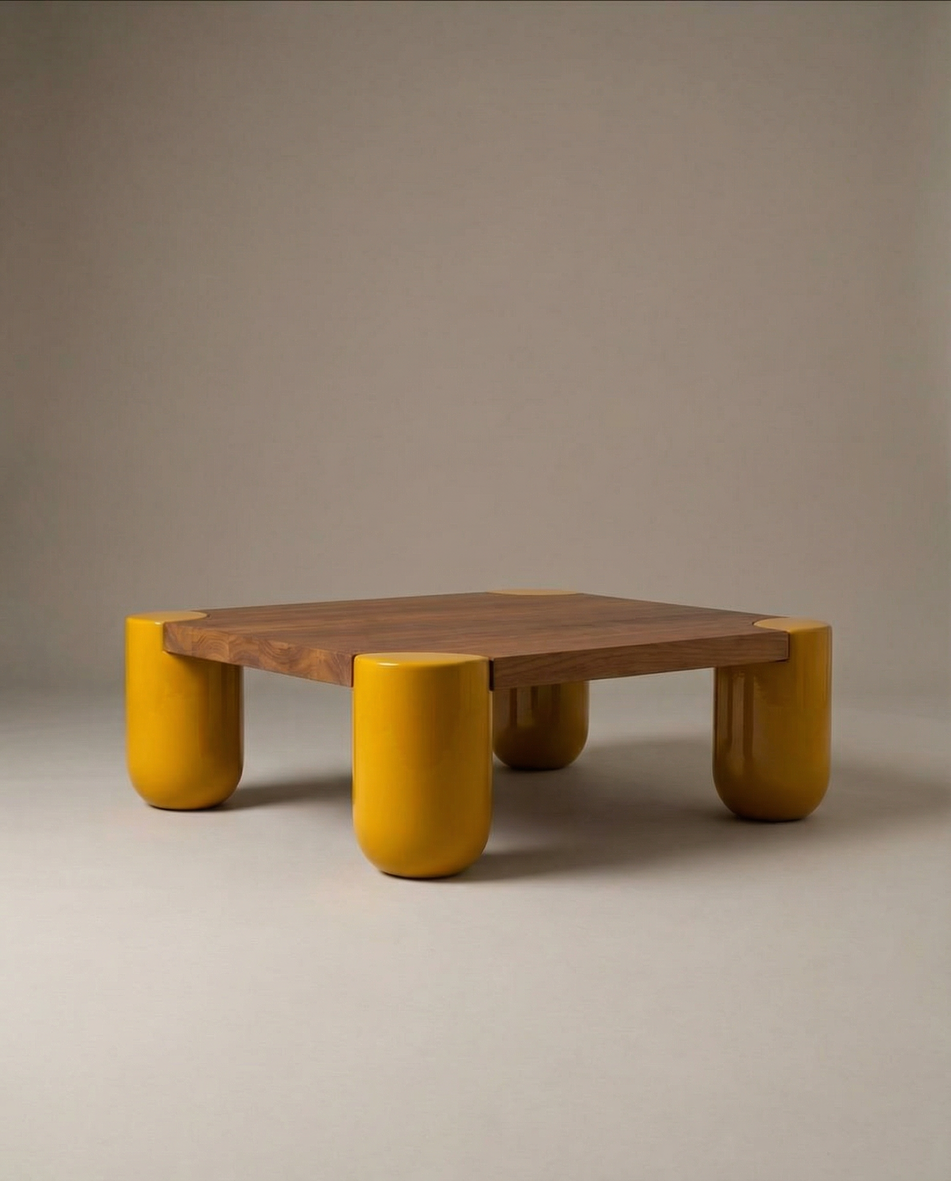 Pause • Coffee table