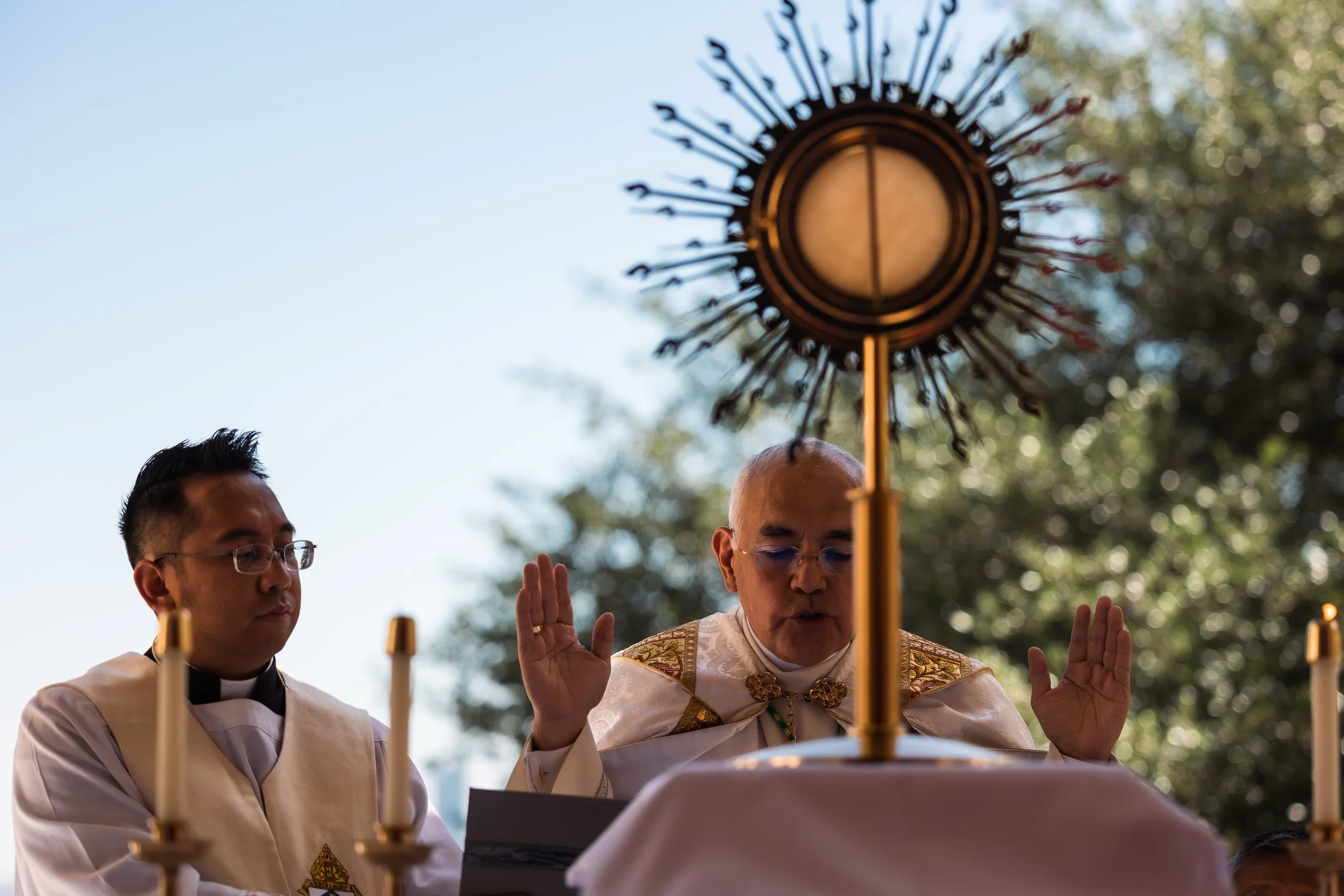 2022.06.18 Eucharist-300.jpg
