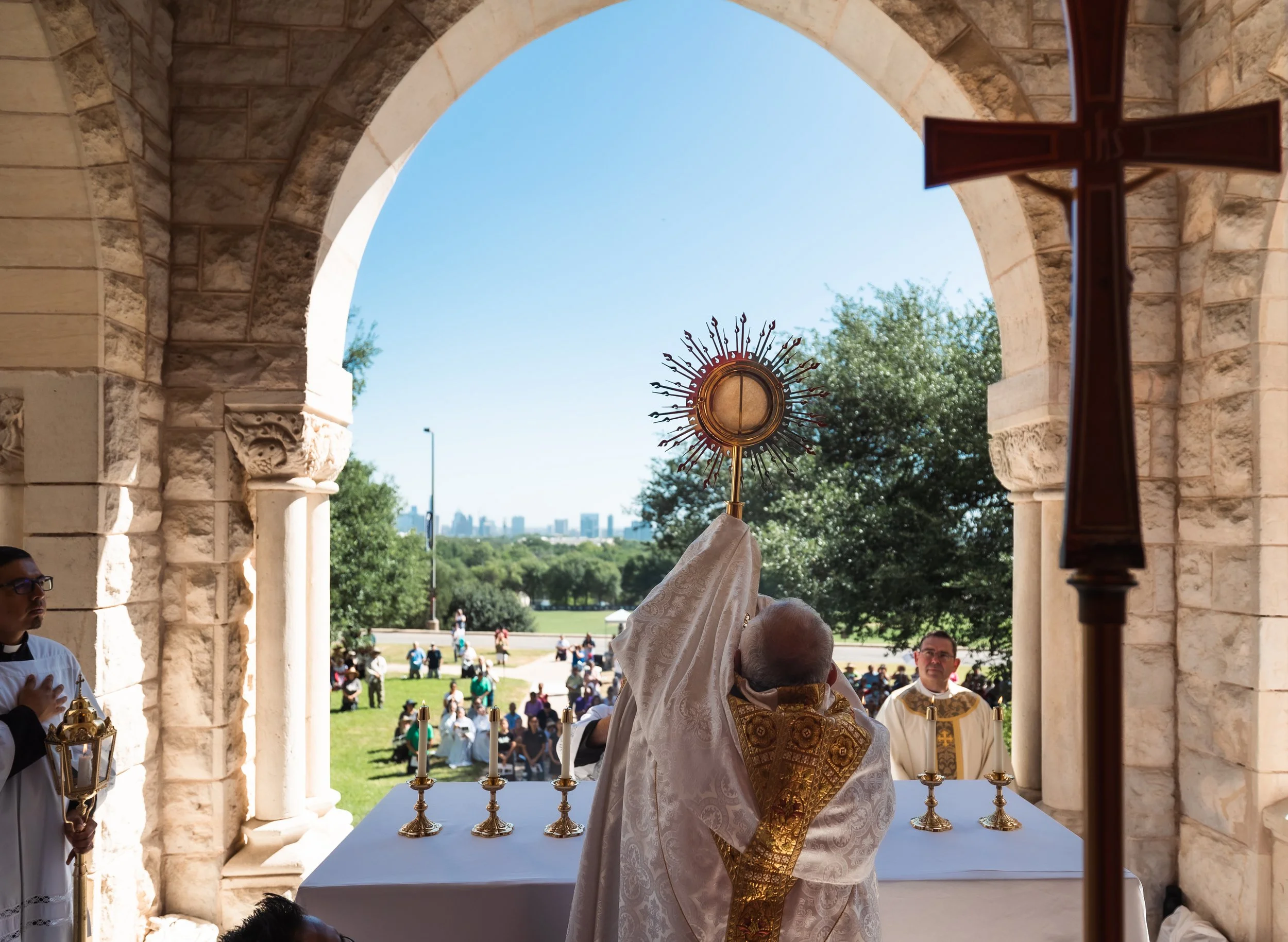 2022.06.18 Eucharist-304.jpg