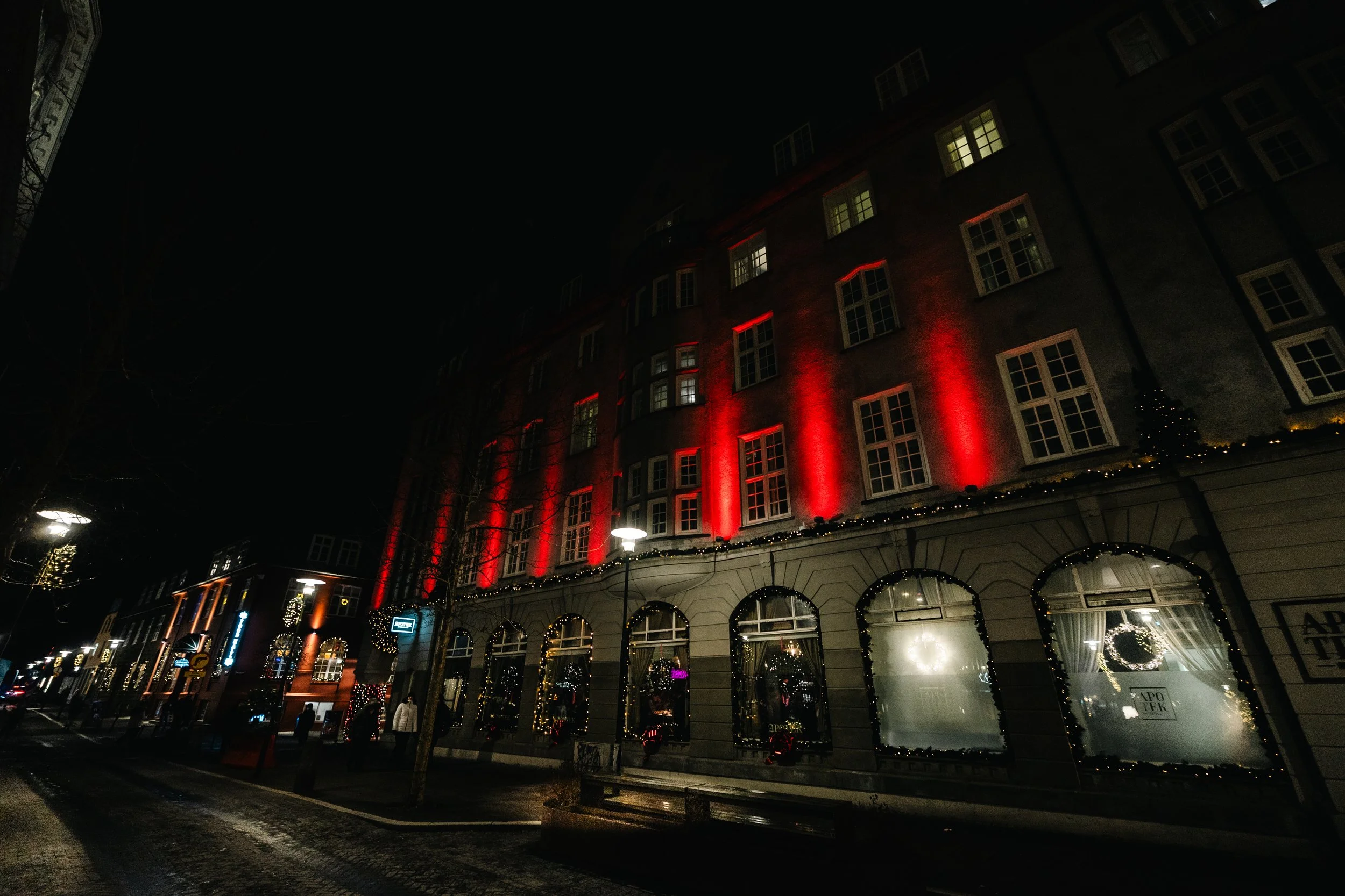 Reykjavik 1-13.jpg