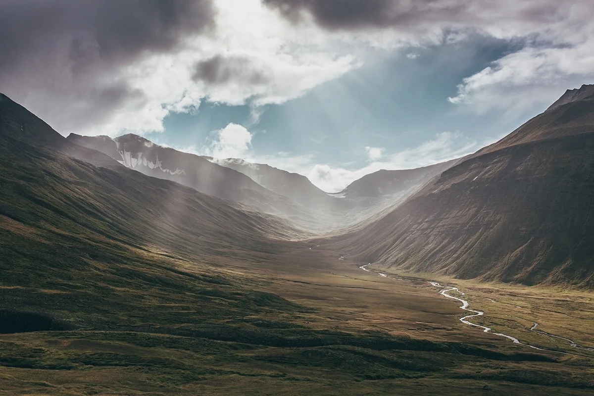 Chosen_Iceland2017_hikeandworkout-36.jpg