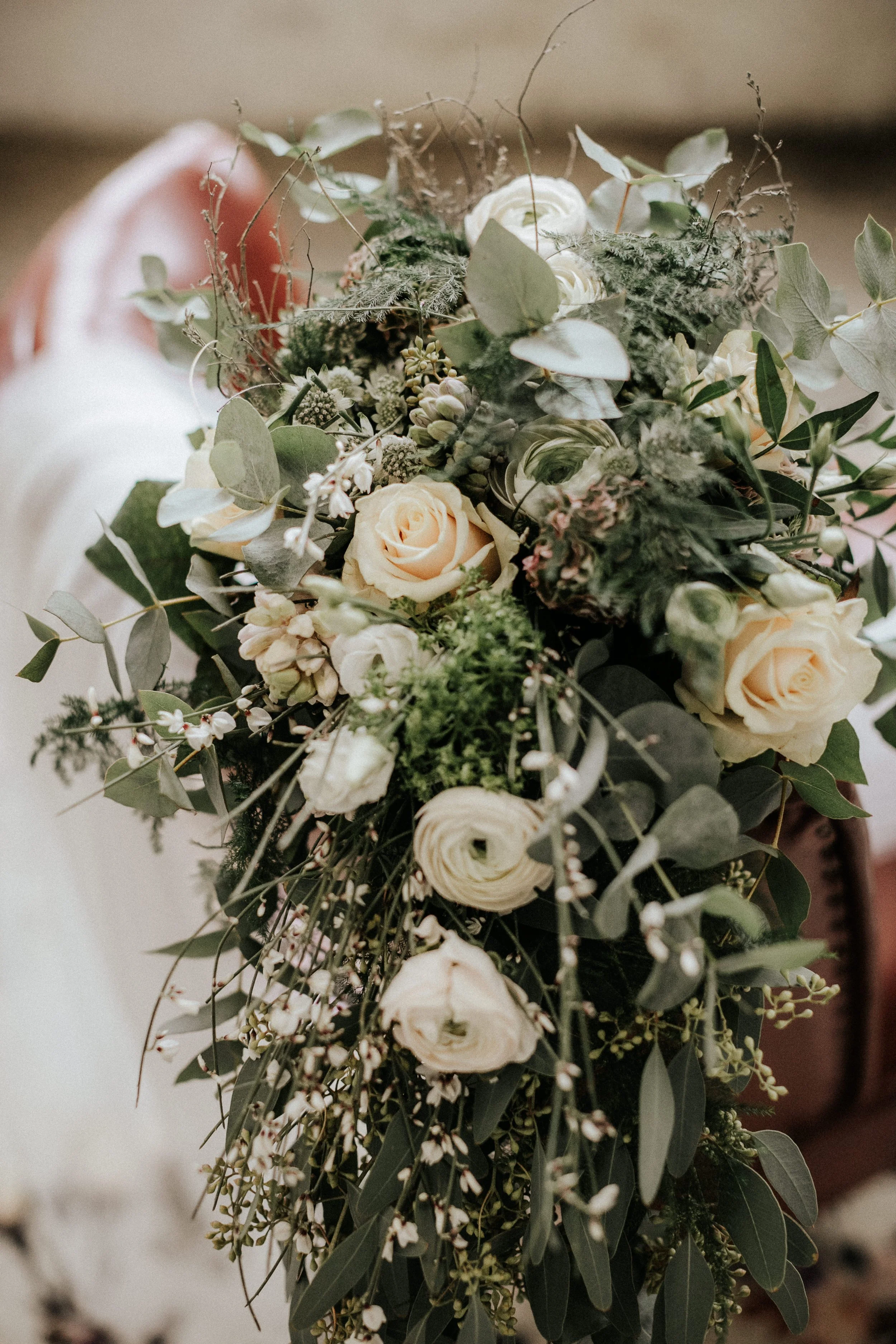 StyledshootModernRomance-045_WELM7390.JPG