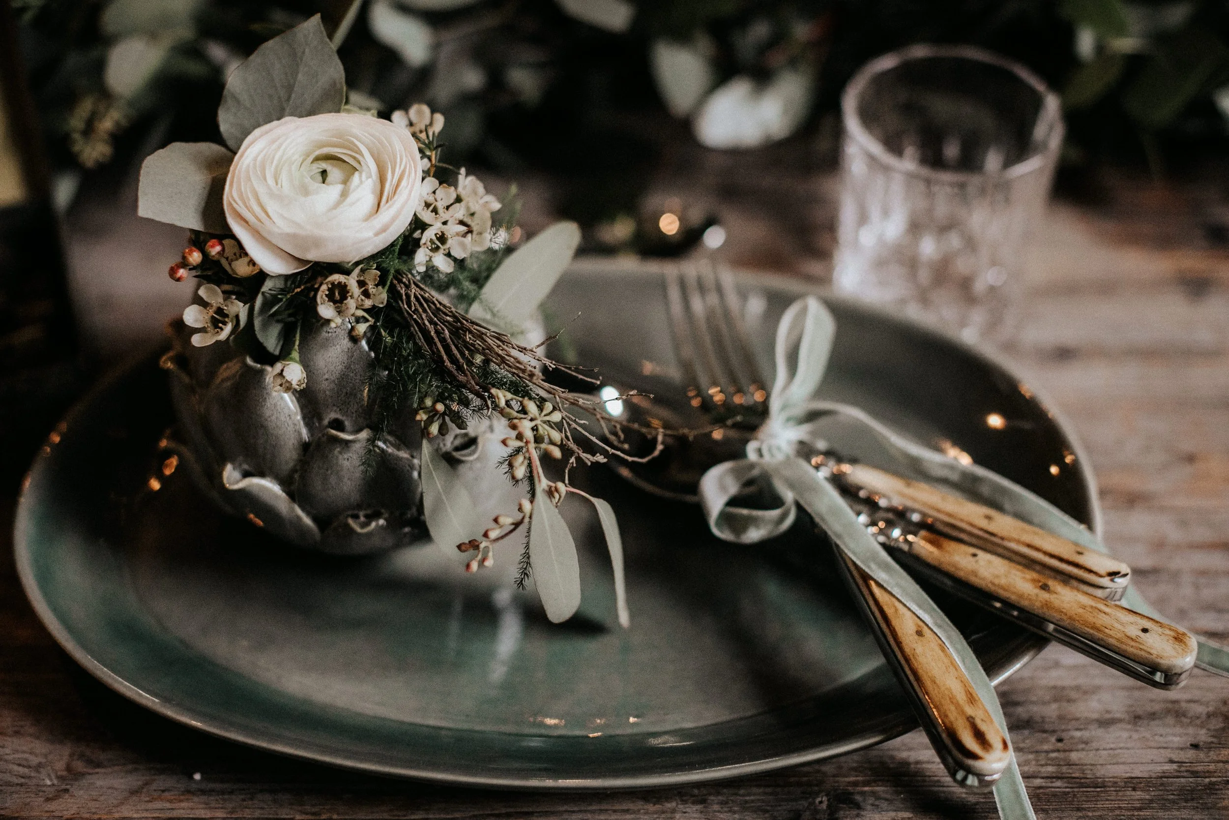 StyledshootModernRomance-062_WELM7430.JPG