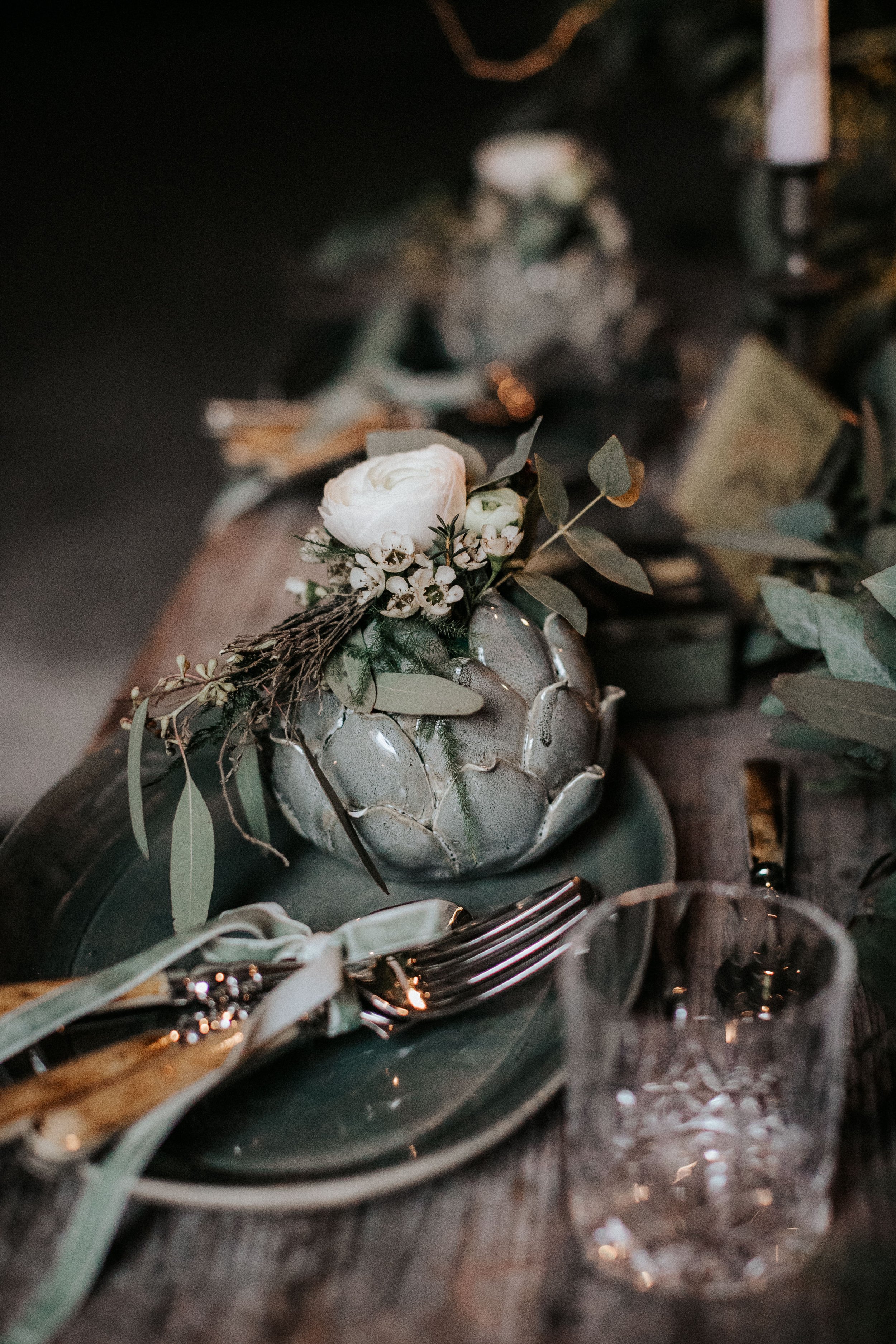 StyledshootModernRomance-194_WELM7897.JPG