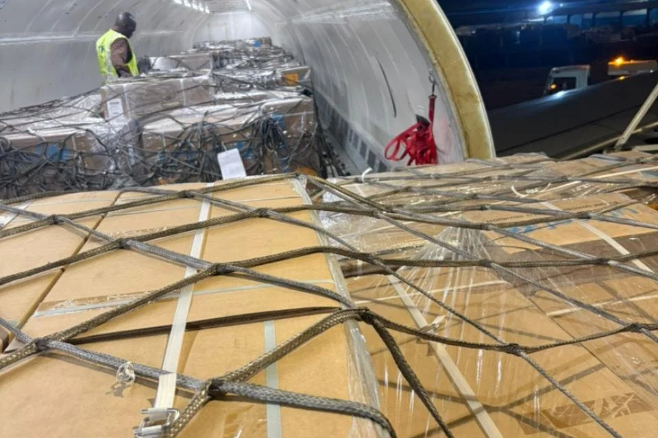 Albion aviation cargo charter