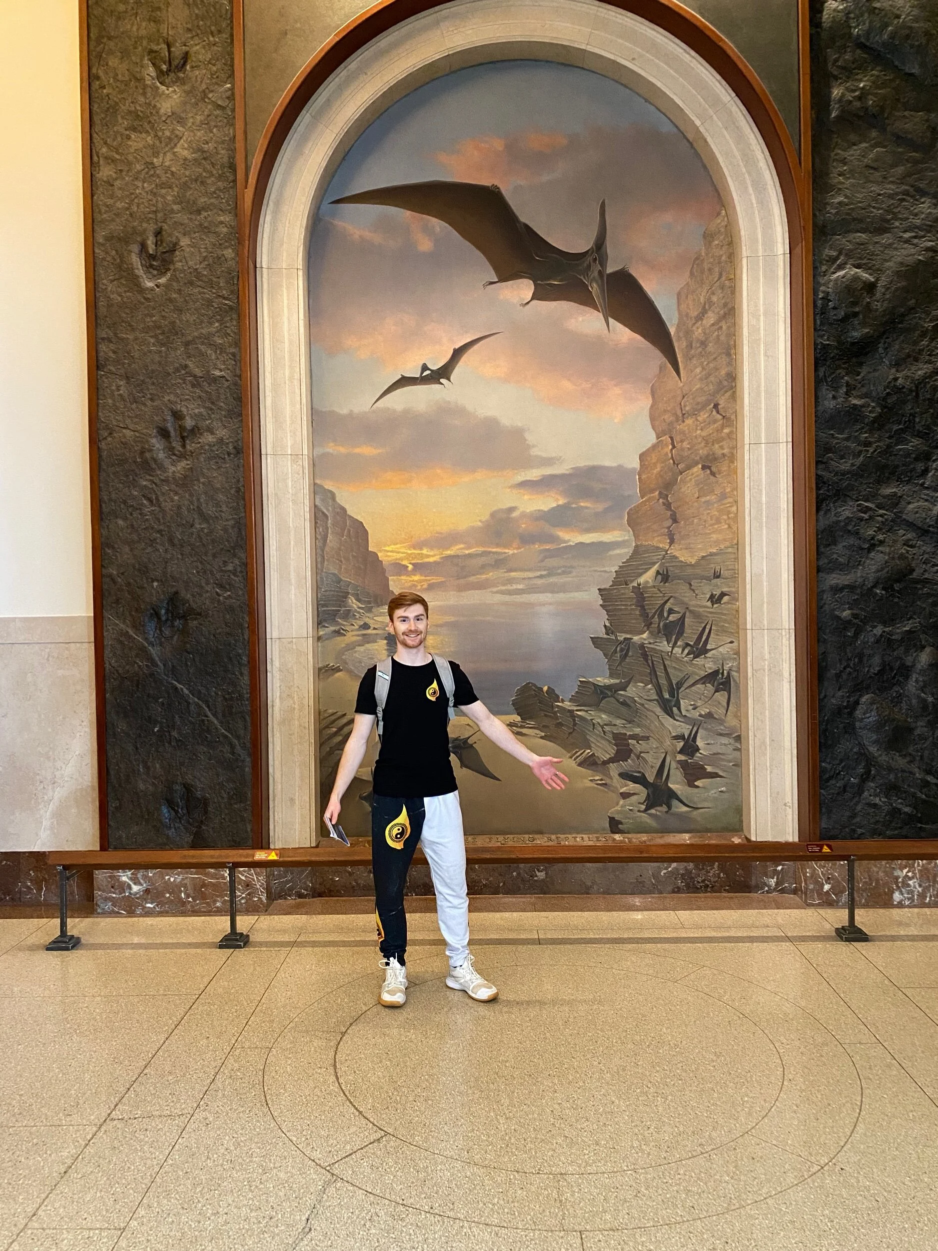 EA8F959B-2C1C-41A4-88CC-CDD6BEC52492