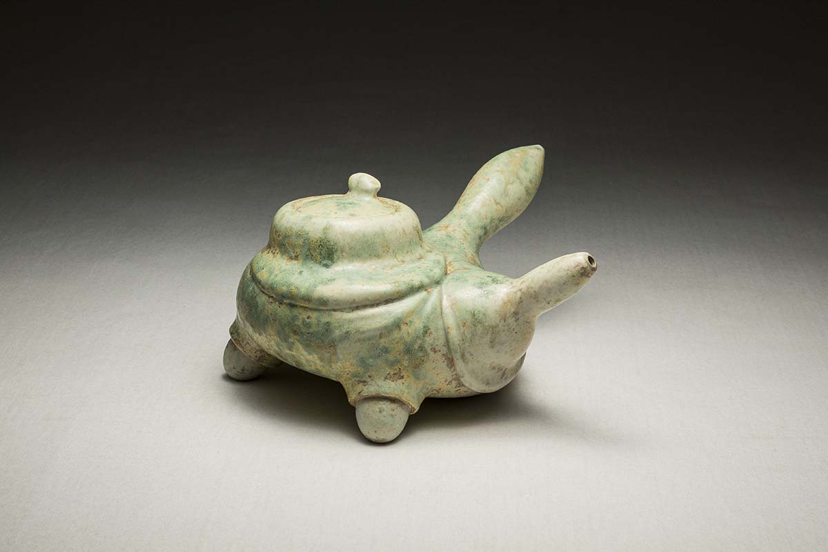 Blue-Footed Teapot