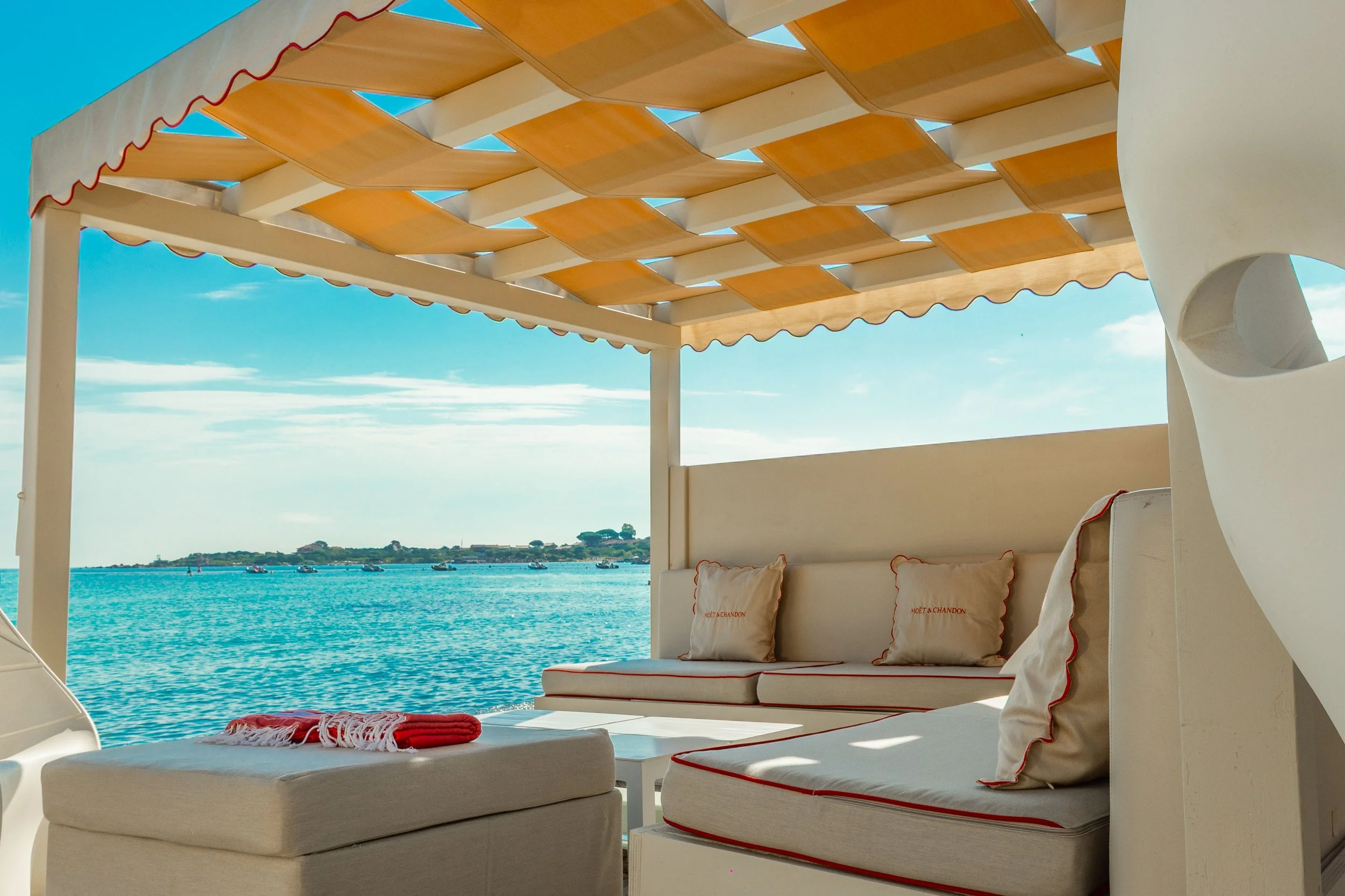 •- Side gazebos