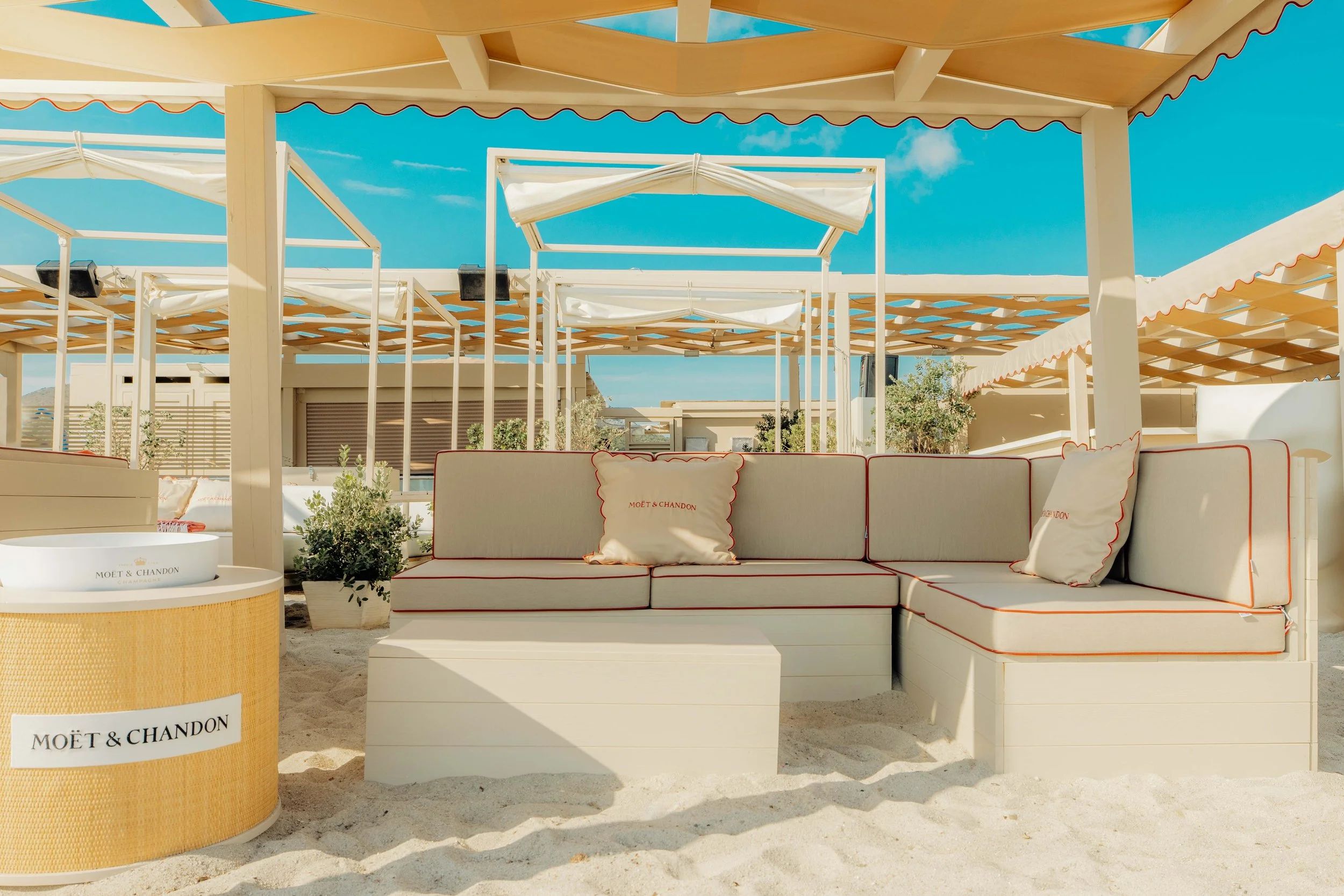 •- sea front gazebos