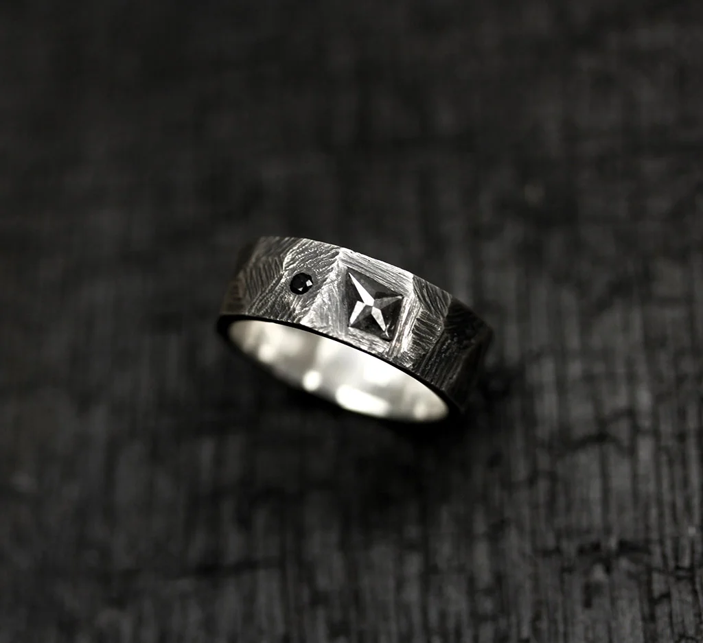 RING CLOSE UP_BD.jpg