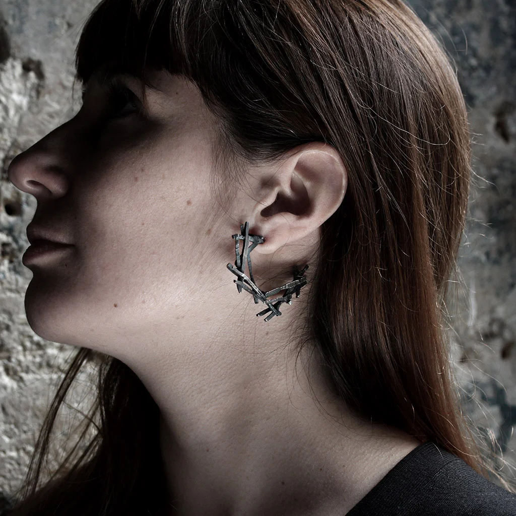 KARAKAZE HOOP EARRINGS_BD.jpg