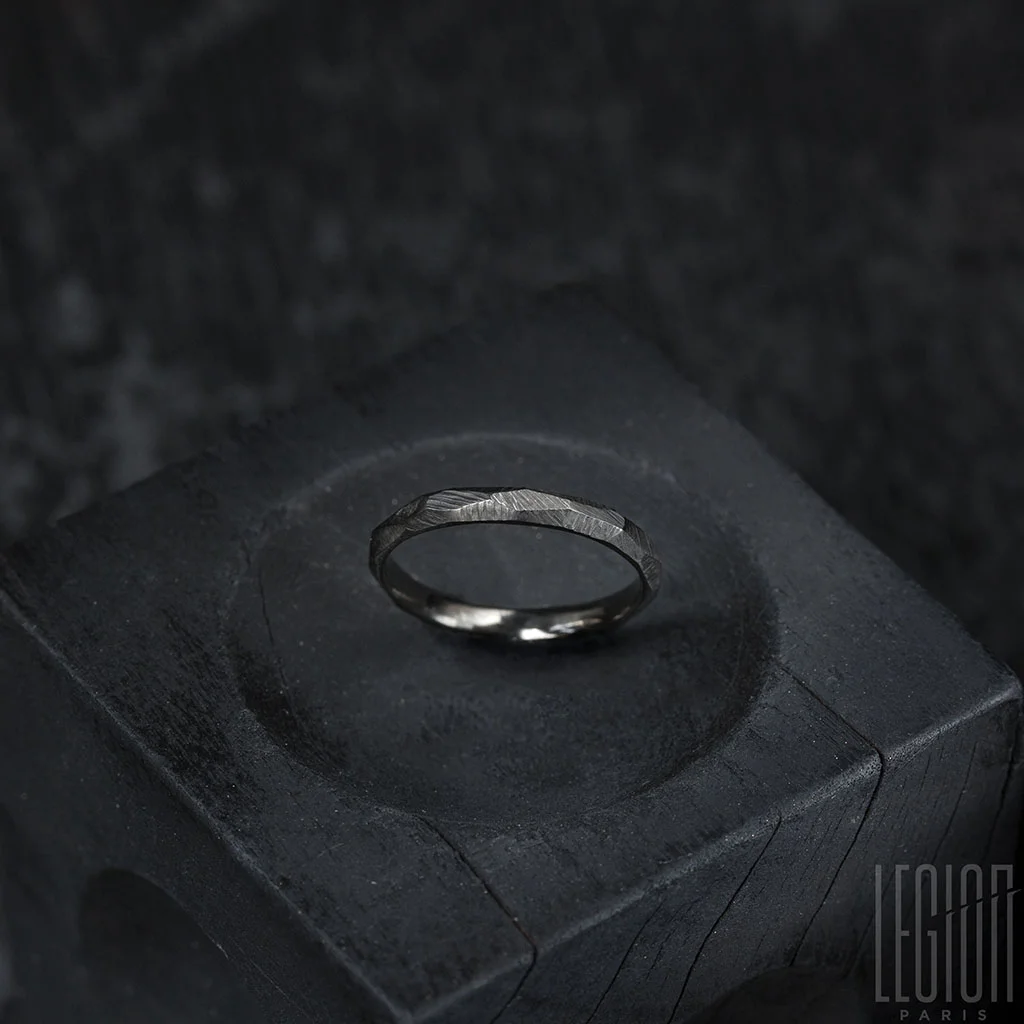 2,5 ONEWA BLACK_2BD.jpg