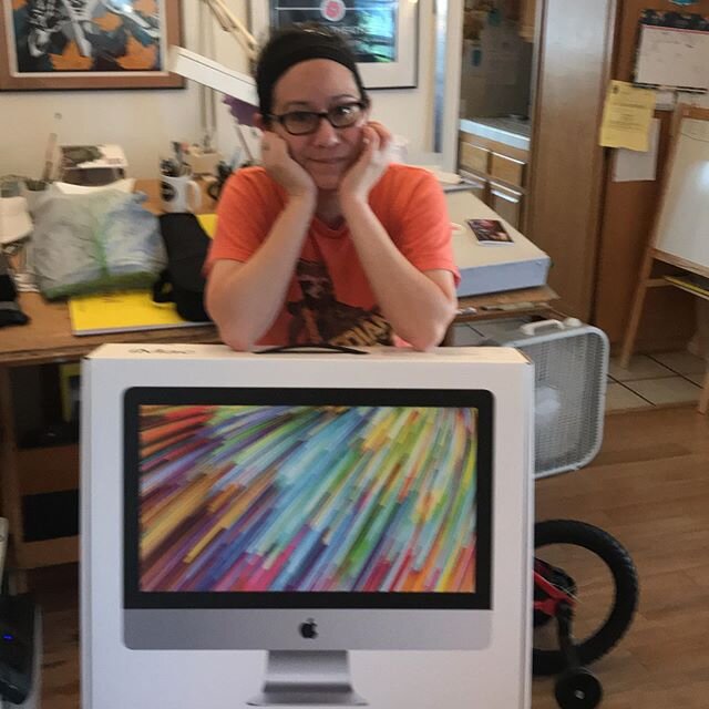 Long overdue, my brilliant illustrator of a wife finally got a new iMac for her birthday. #bestwifeever #appleforlife