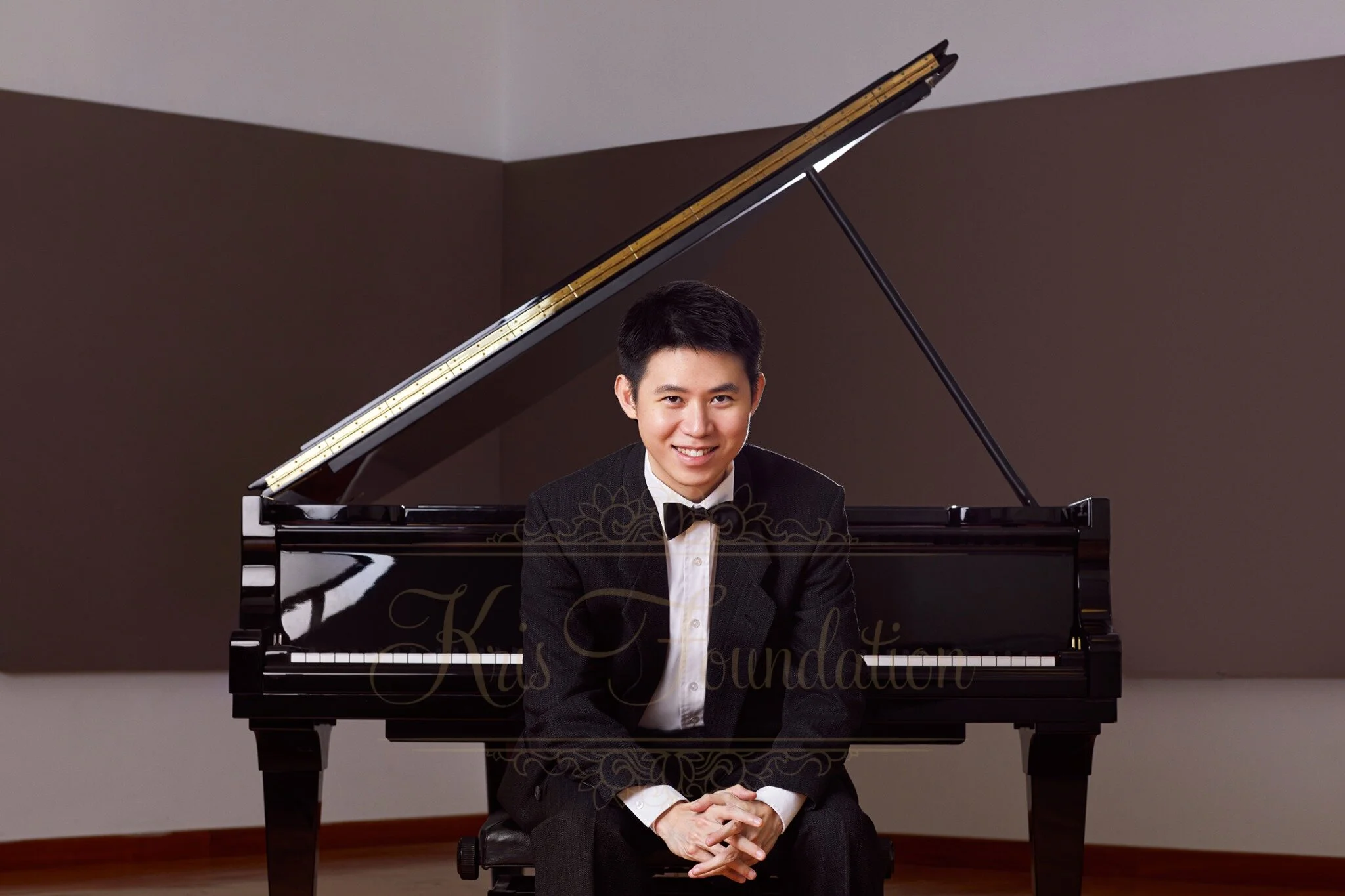 5 Questions with... Azariah Tan