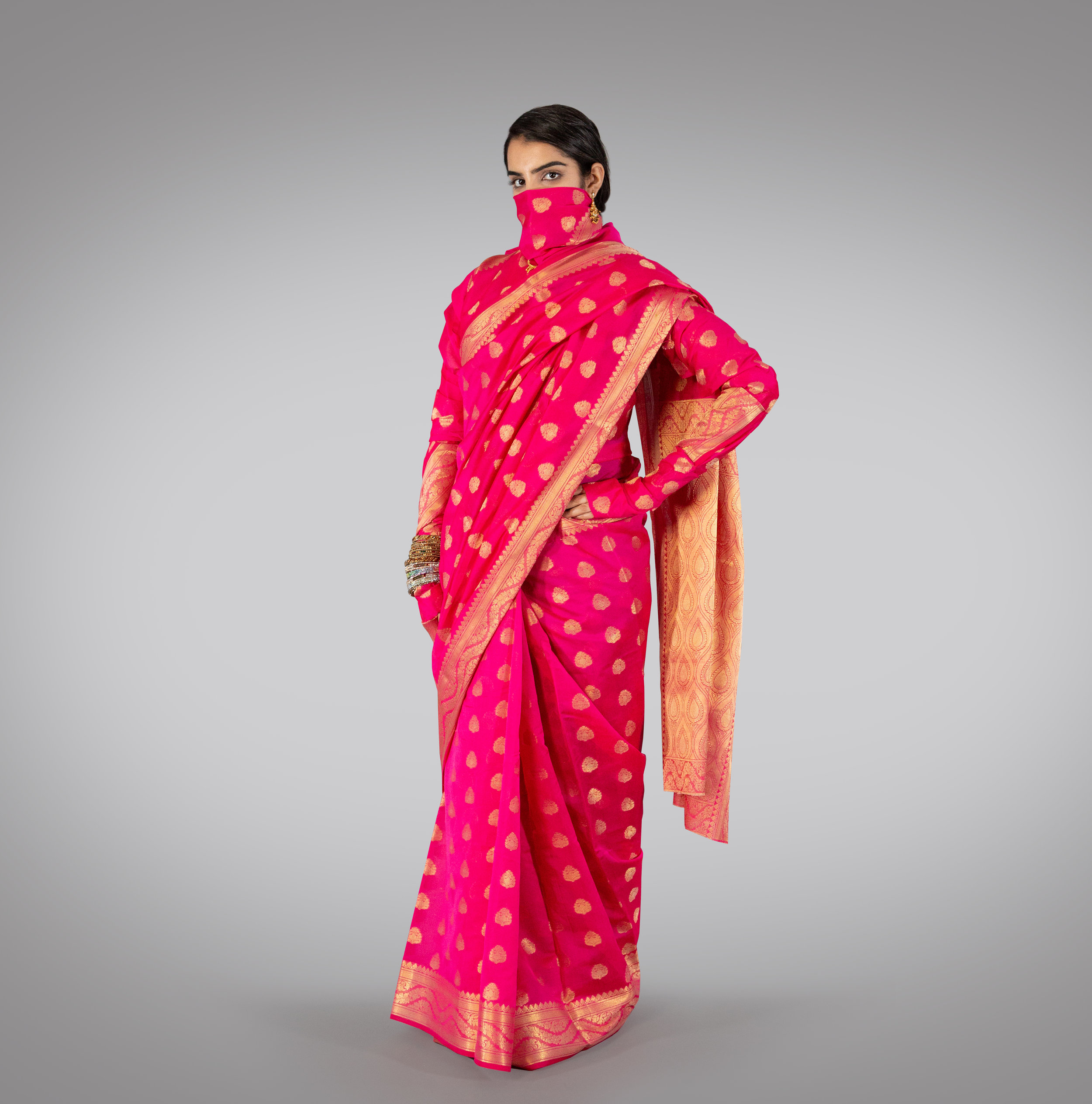 Sanskari Item-Number Saree