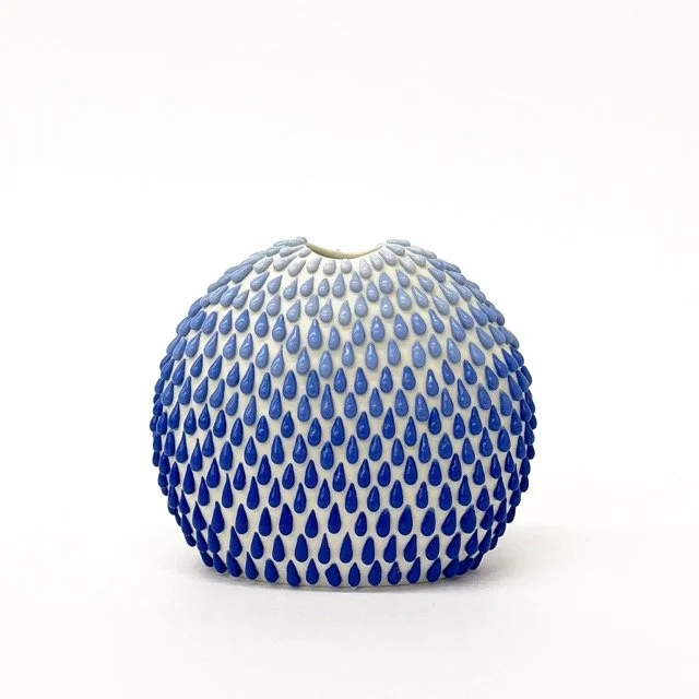 jcaseydoyle11 blue gradient vase Medium.jpeg