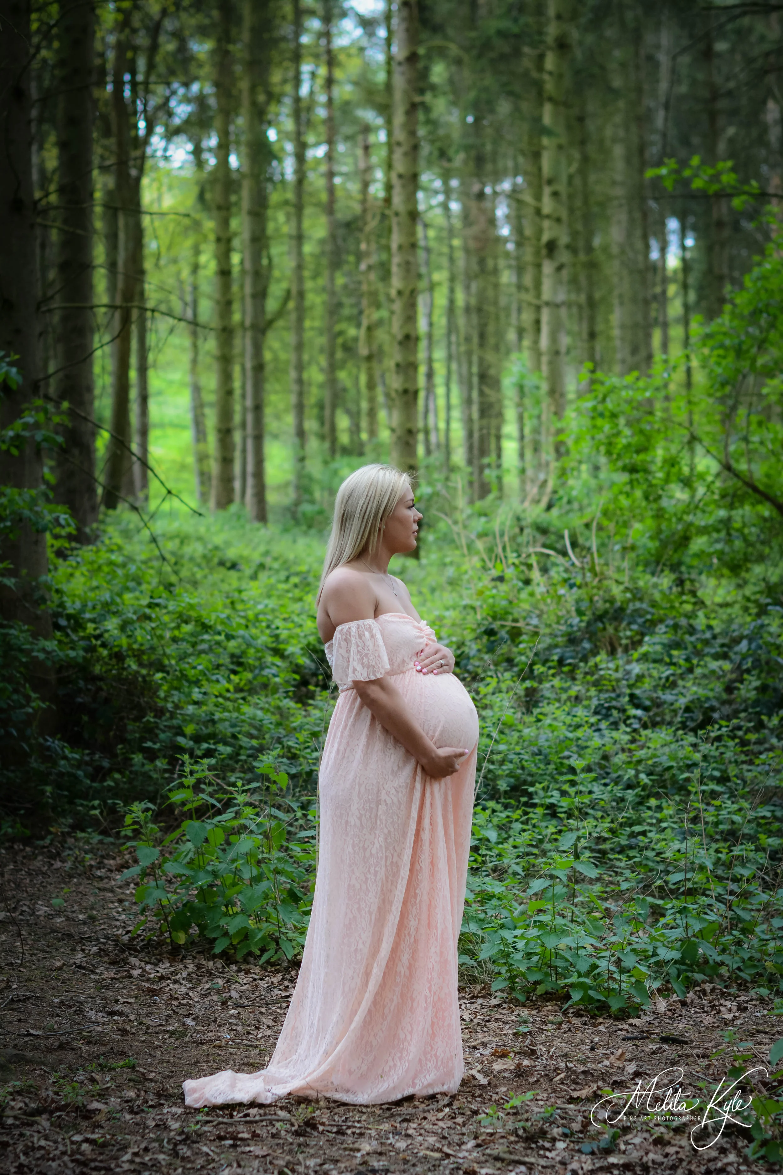 Maternity Shoot Logo 5.jpg