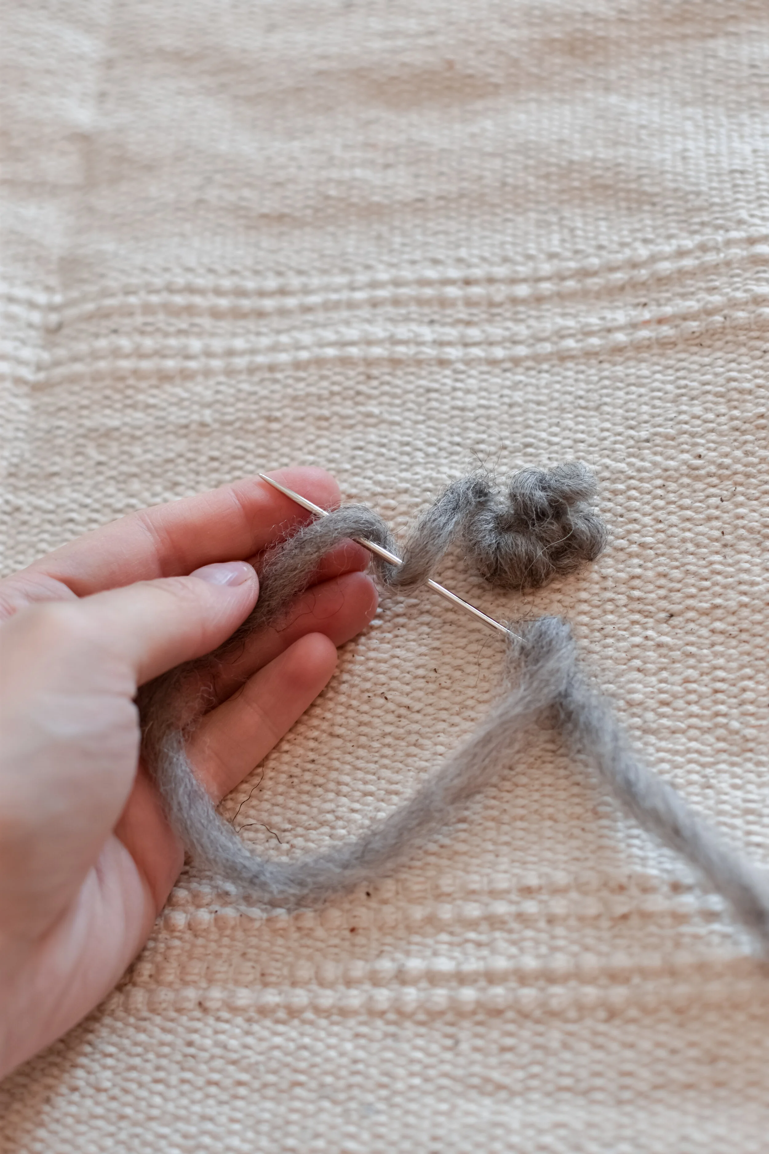 IKEA Sortso rug hack tapestry style wall hanging