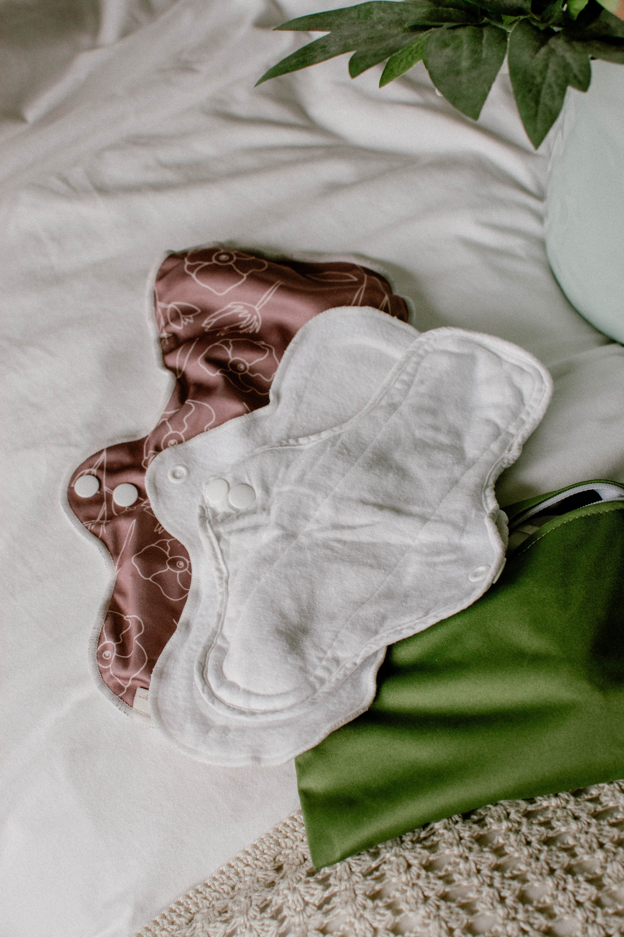 How to Have an Eco-Friendly Period, Part 1 : Cloth Sanitary Pads