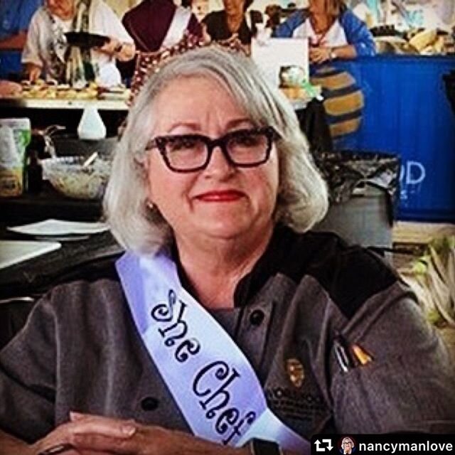 #repost @nancymanlove
・・・
I love being a Chef! #shechef #queendom #mylife #tasting #judging #biscuits #jam #championships #goodtimes #bethecrown #wearthecrown #makingmemories #fun #thejellyqueens #sashes #pearls #crowns #lovewhatyoudo #worldfoodchamp
