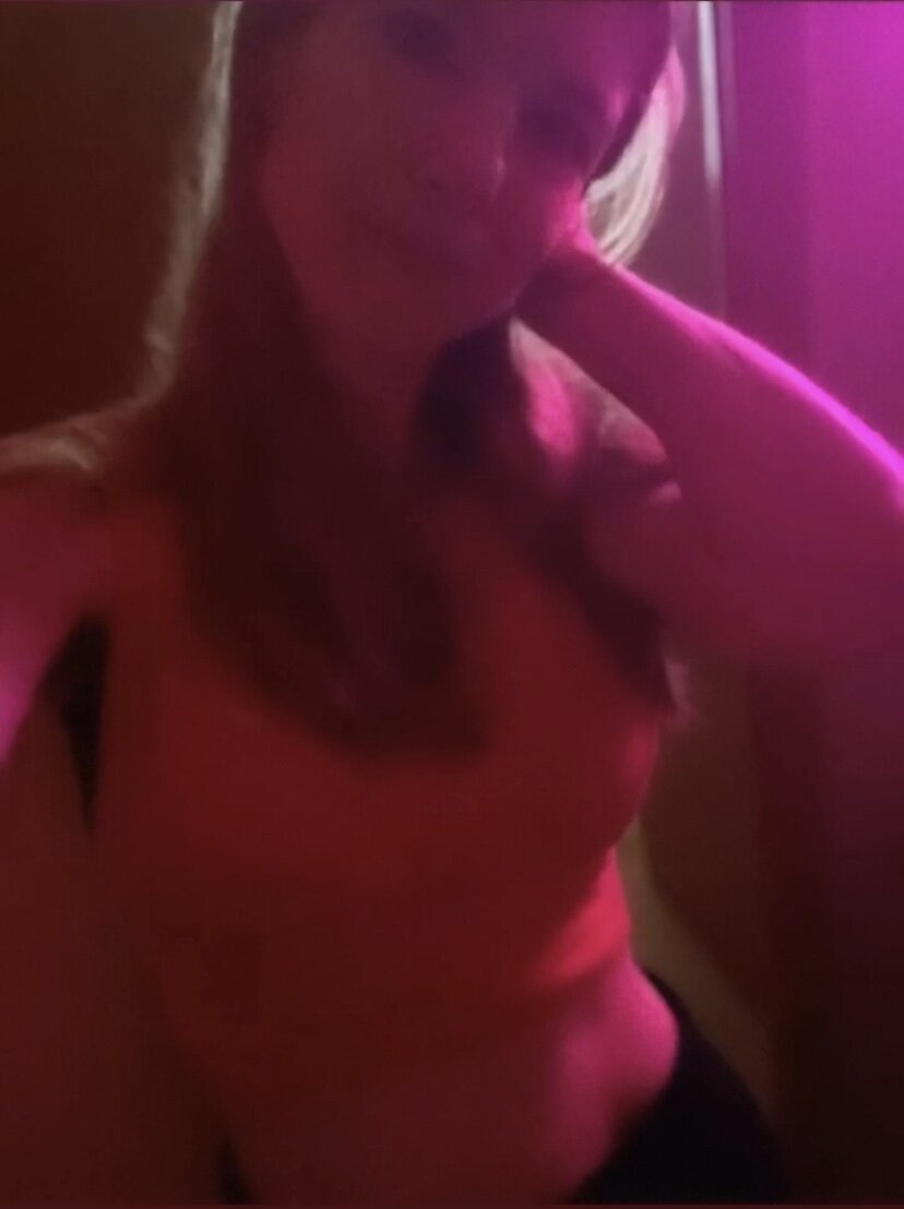 Caroline Knickmeier.jpeg