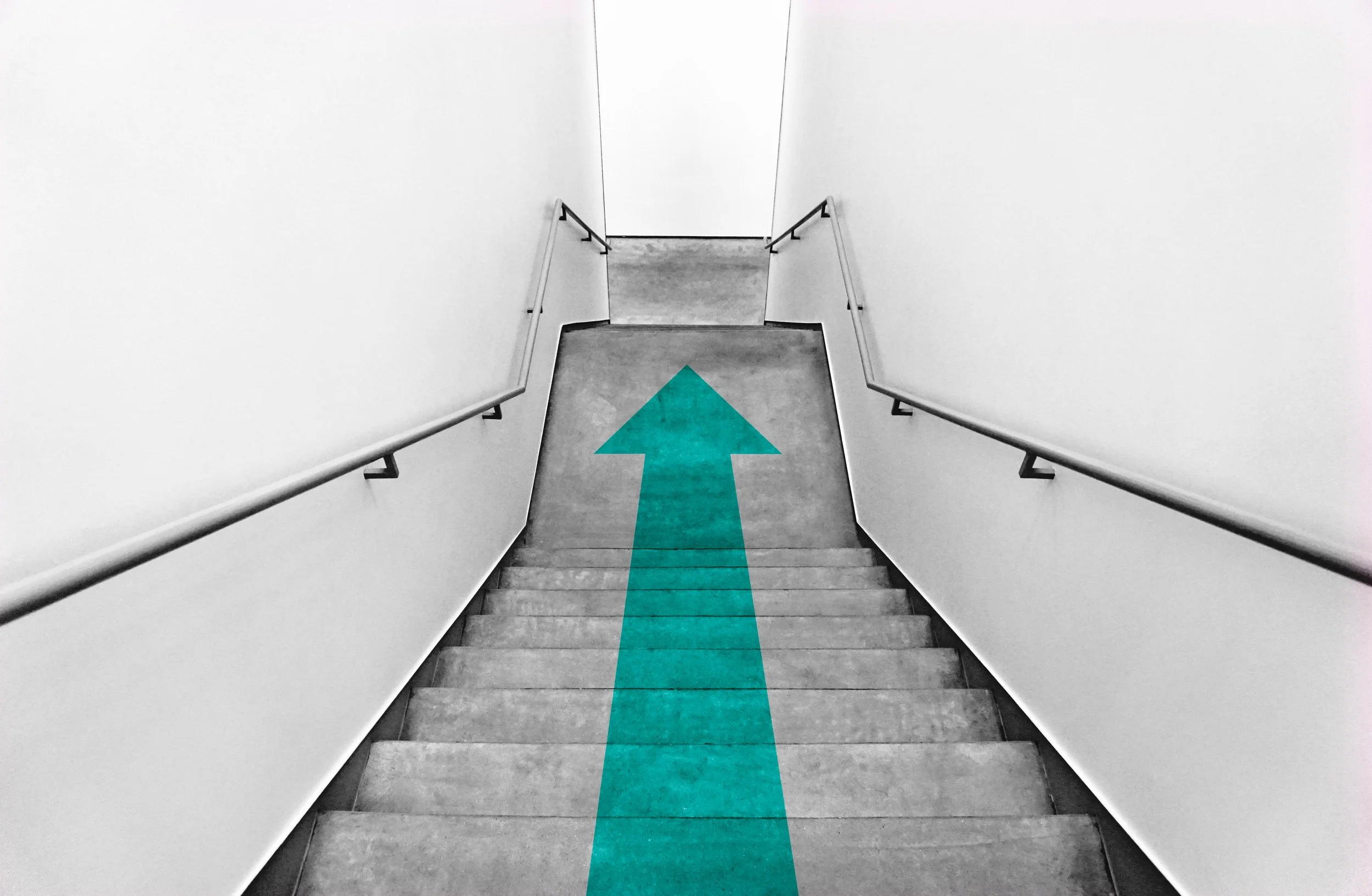 DOWNDRIFT_rawpixel.com-architecture-arrow-building-1803914.jpg