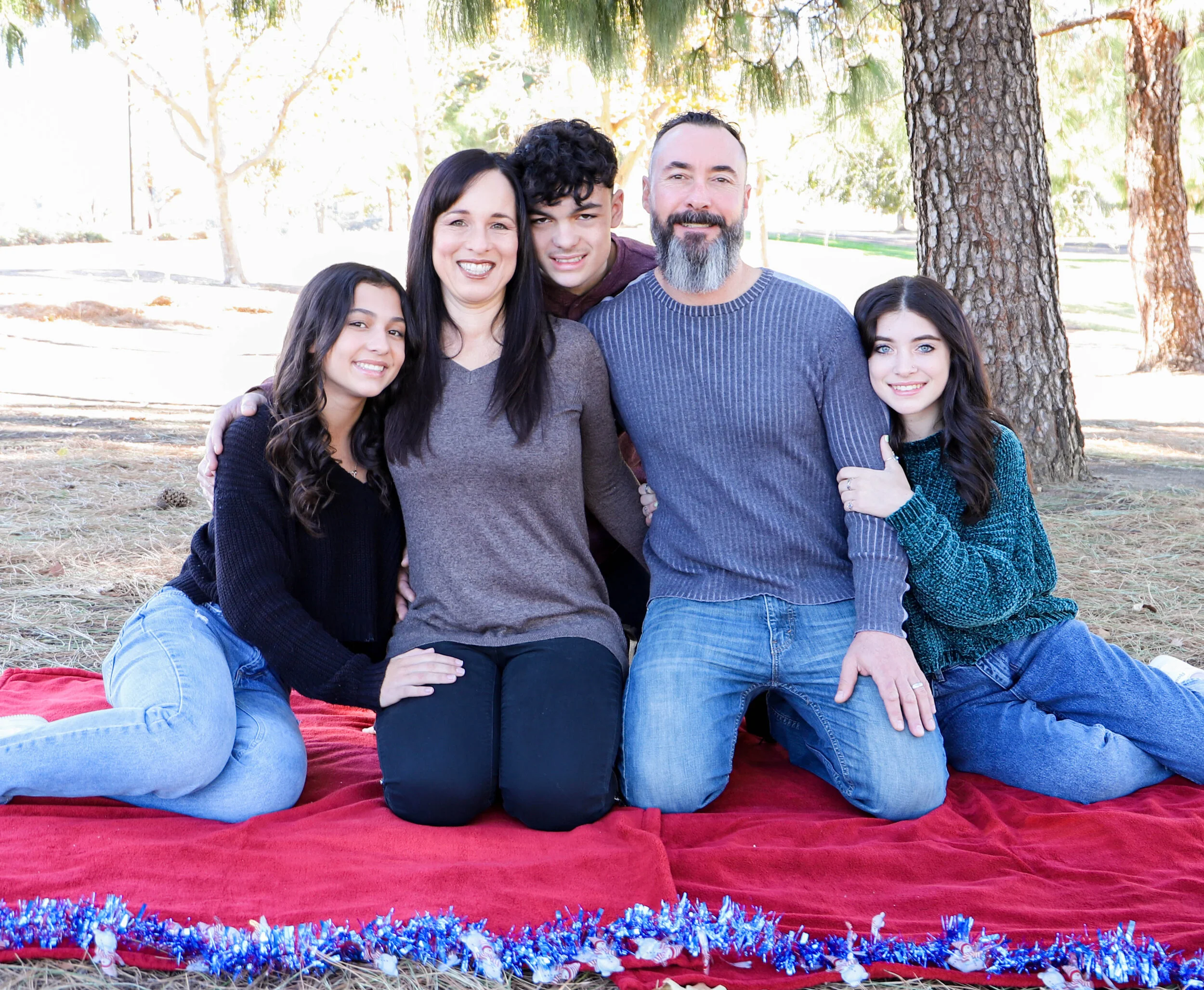 reeves_xmas2020-5.jpg