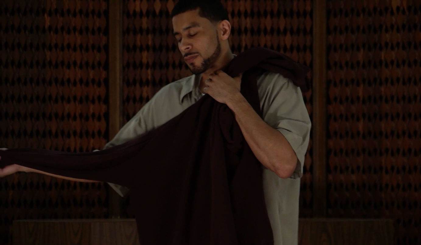 Leroy performs a piece about his daughter and dances with her.