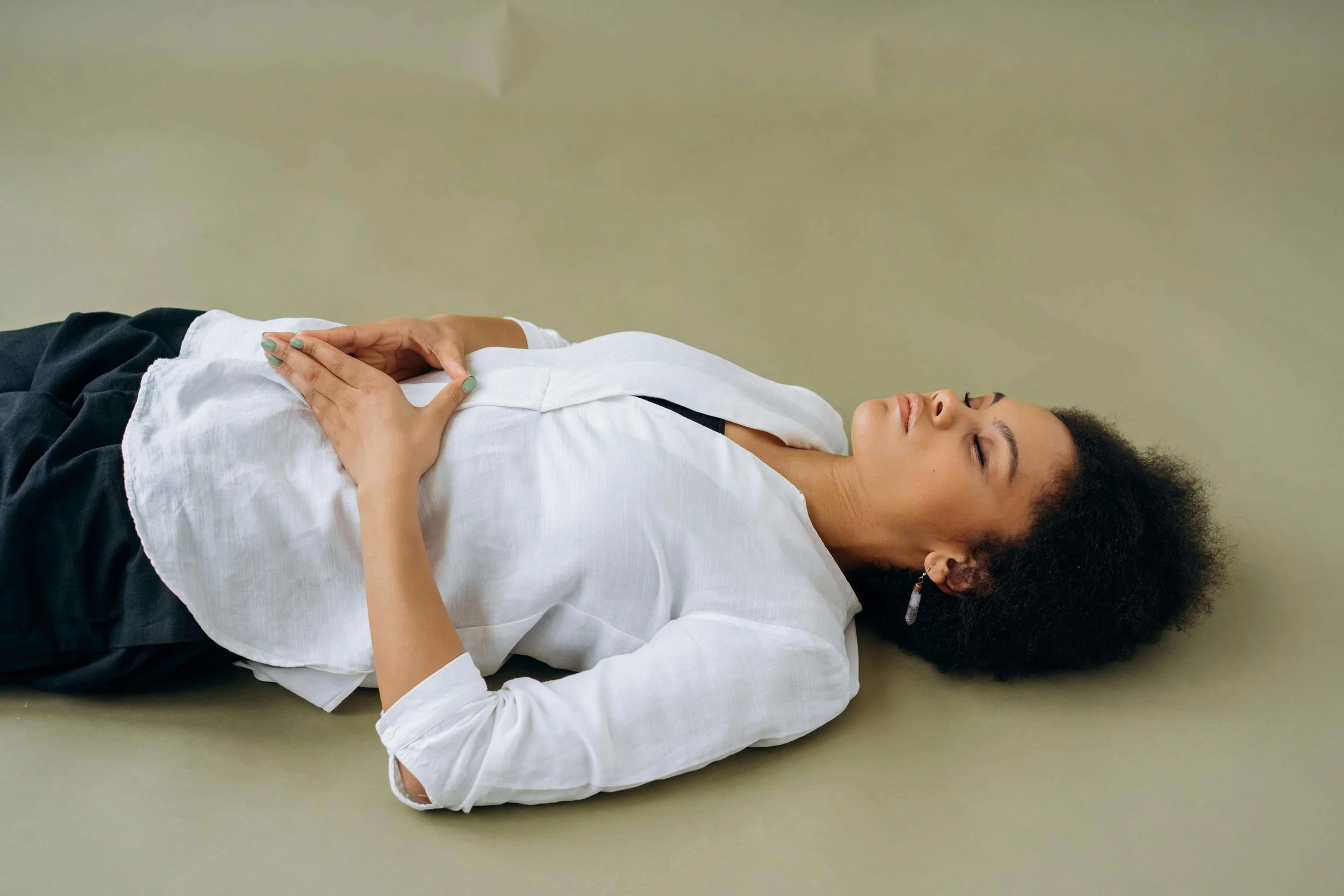 Where to Find Guided Meditations for Period Pain (And Why They Actually Work)