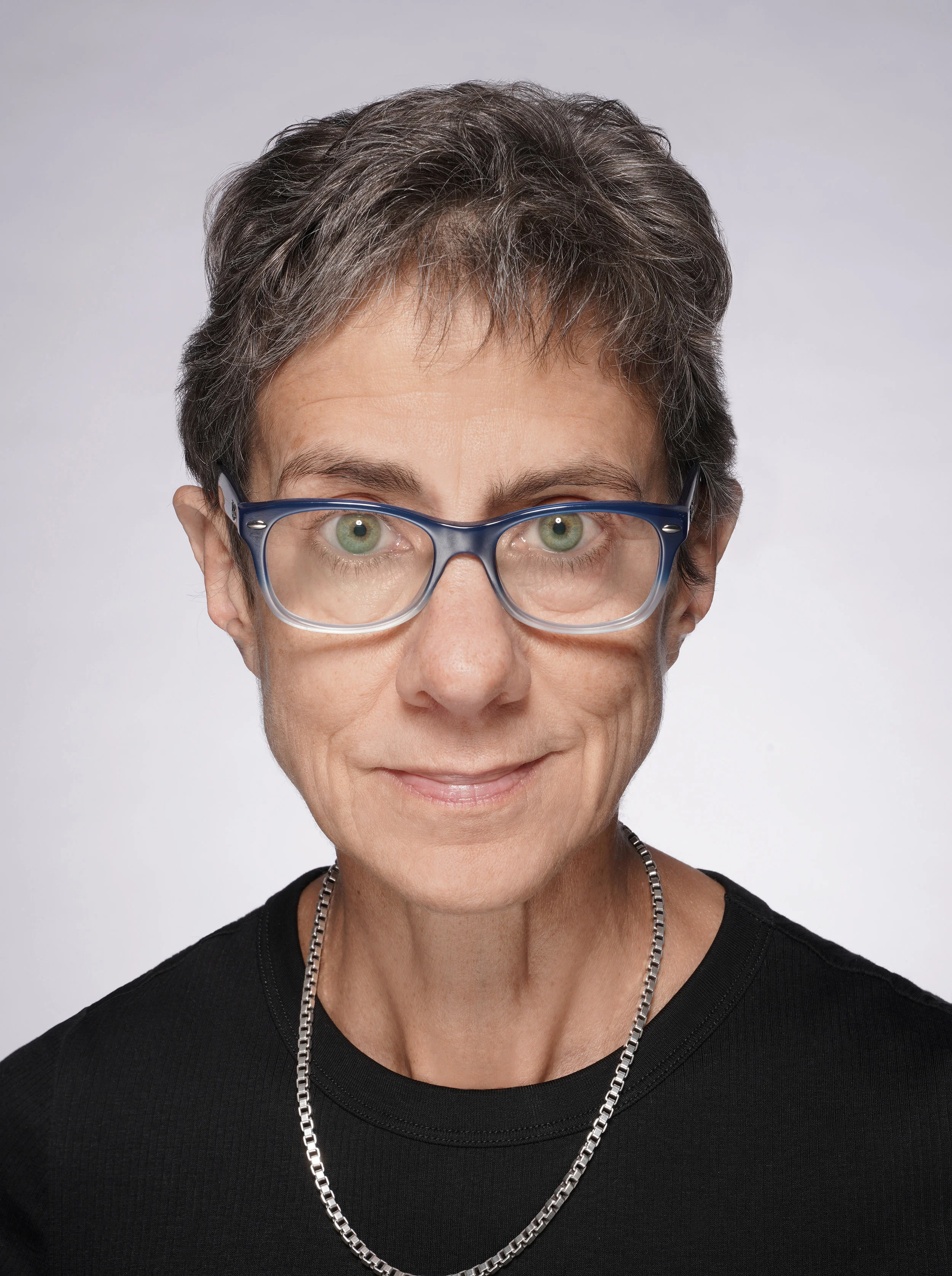 Katrin-Headshot.jpg