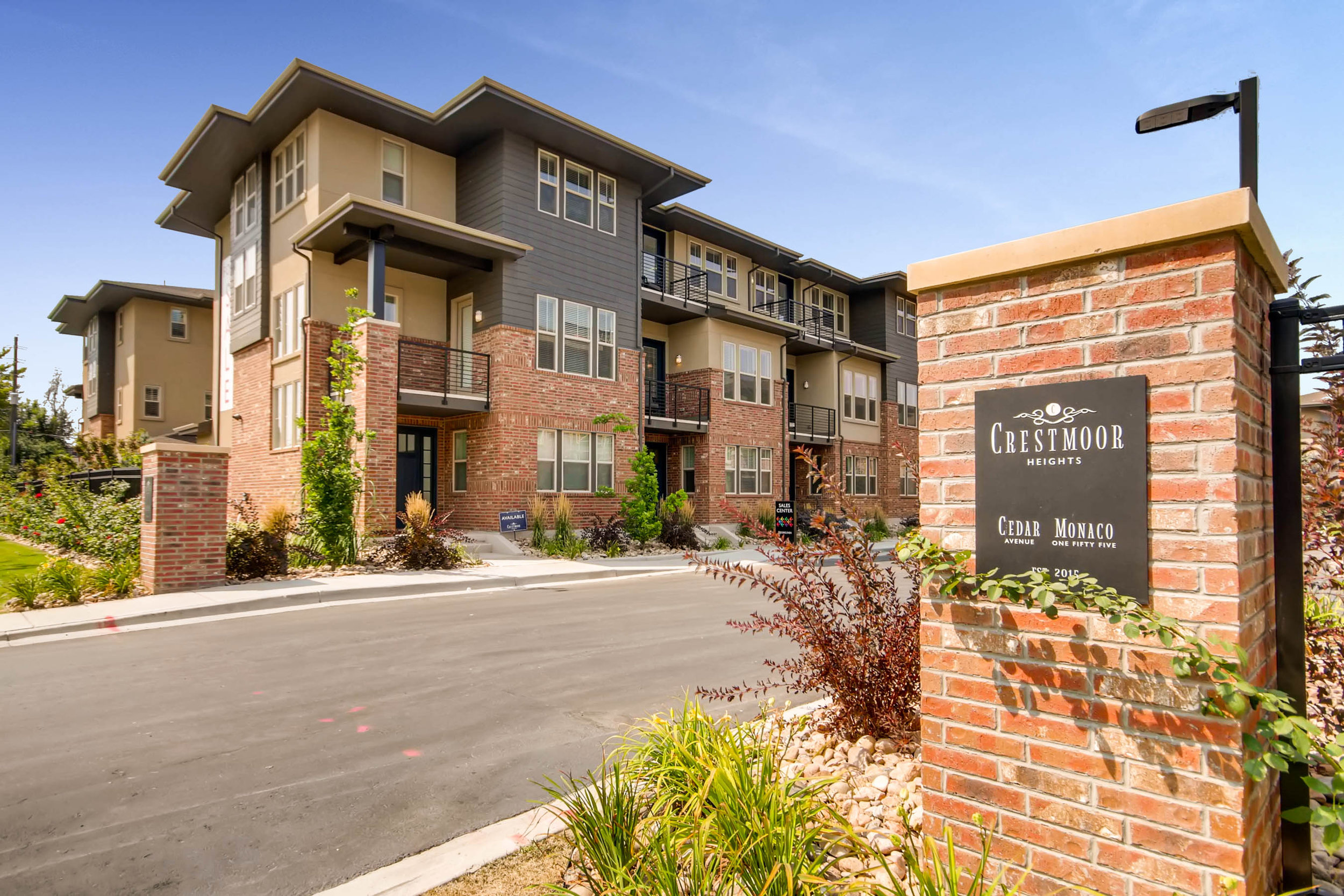 Cedar Avenue - Townhomes