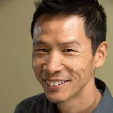 D1Mheadshot-250x250.jpg