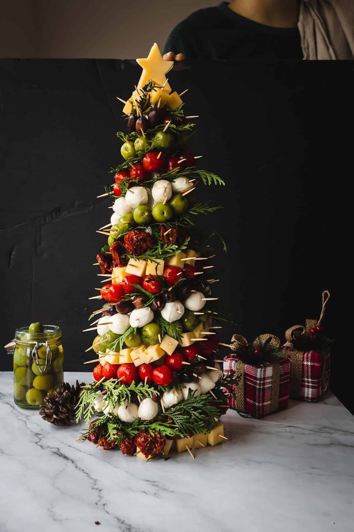 CHARCUTER-TREE.jpg