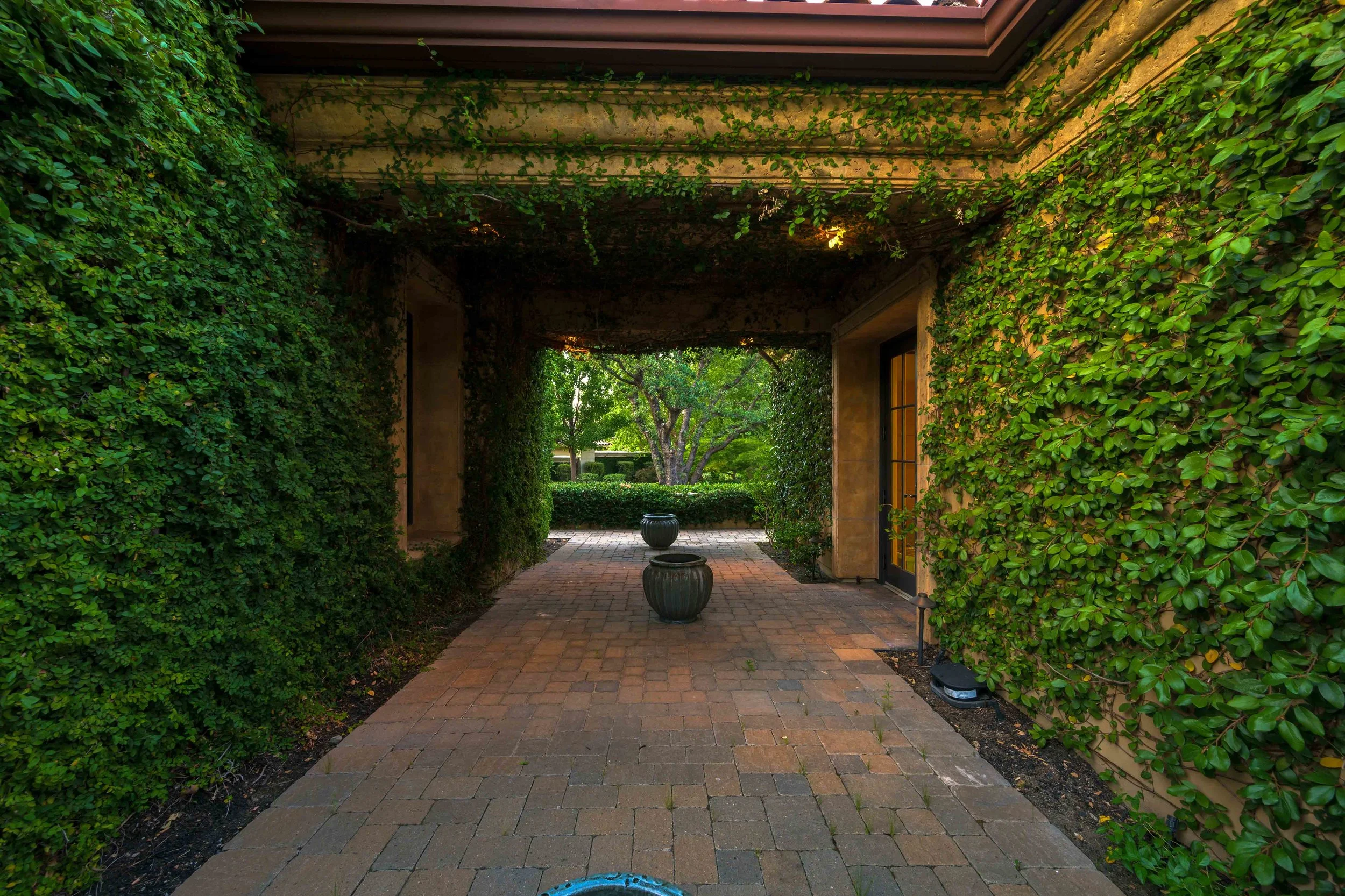 9220 Royal Crest Court - Twilights 41.jpg