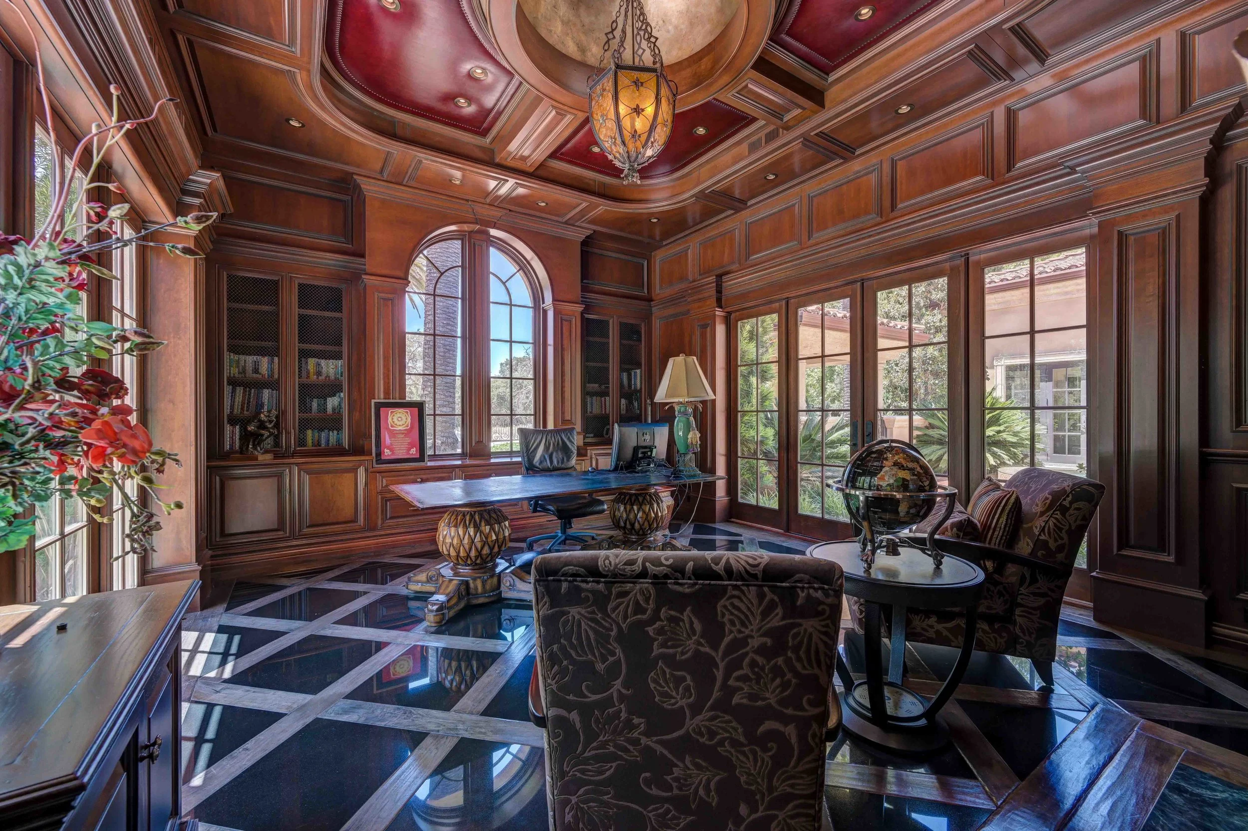 9220 Royal Crest Court 111.jpg