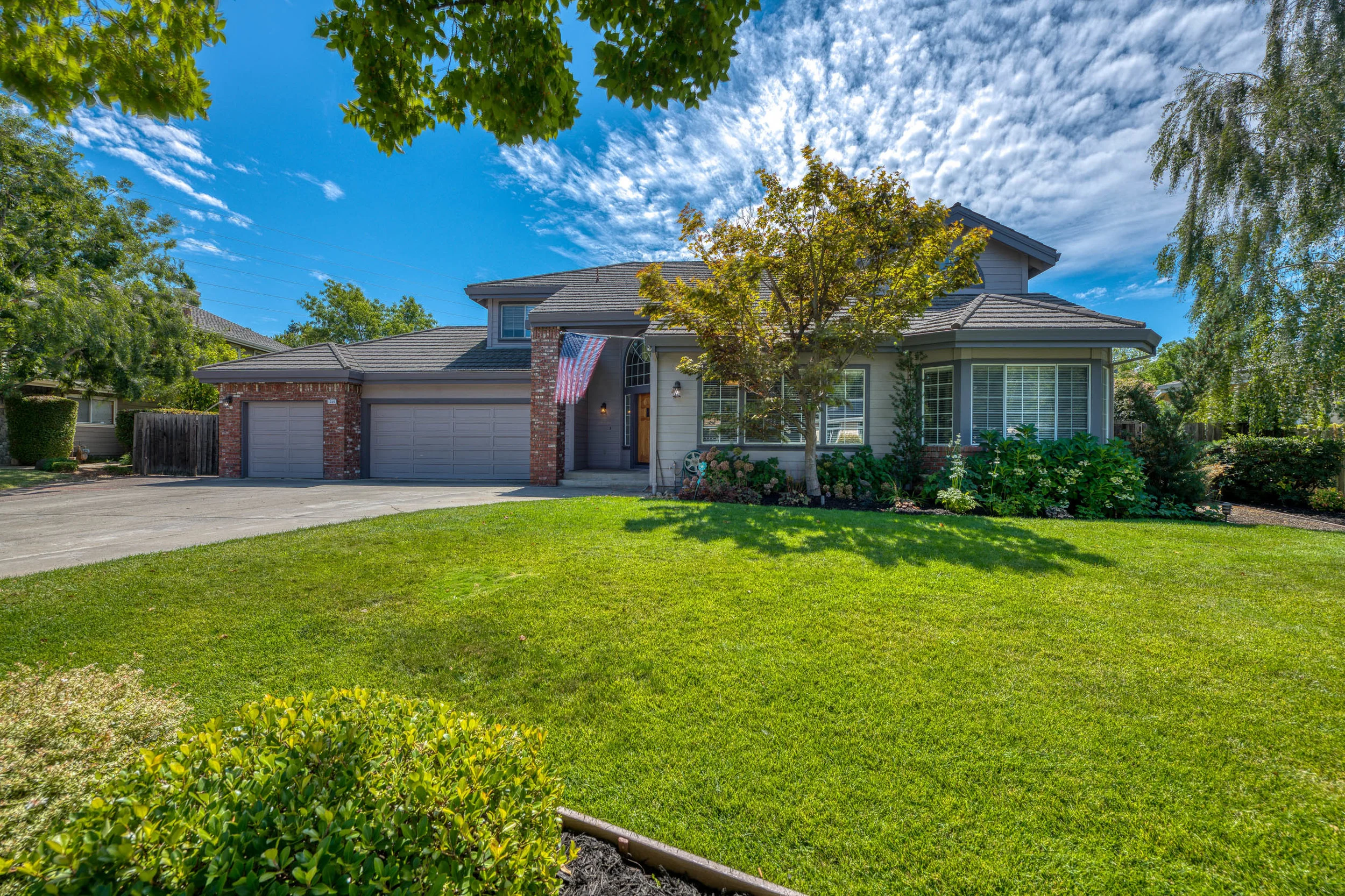 1259 Quiet Cir 4.jpg