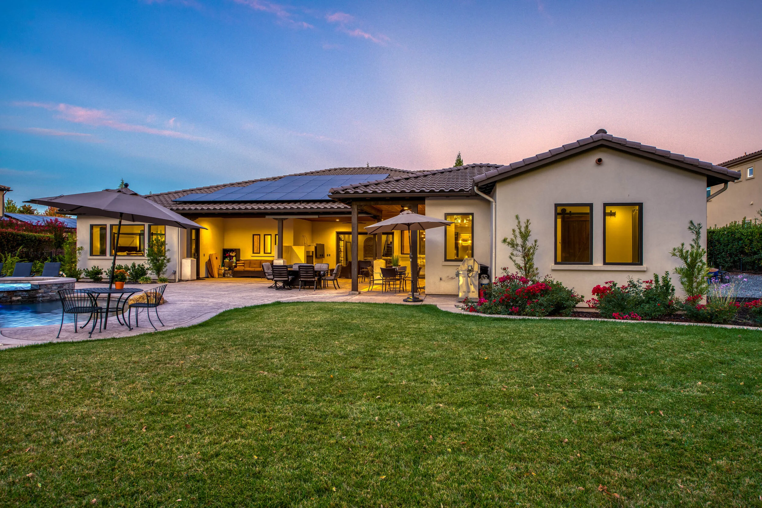 5650 Monte Claire Ln - Twilight - 19.jpg