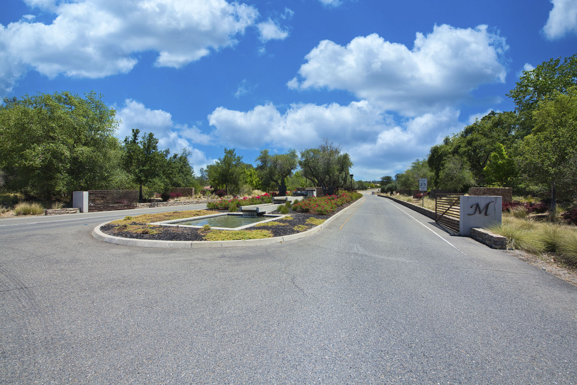 506 Blackhawk Court 1.jpg