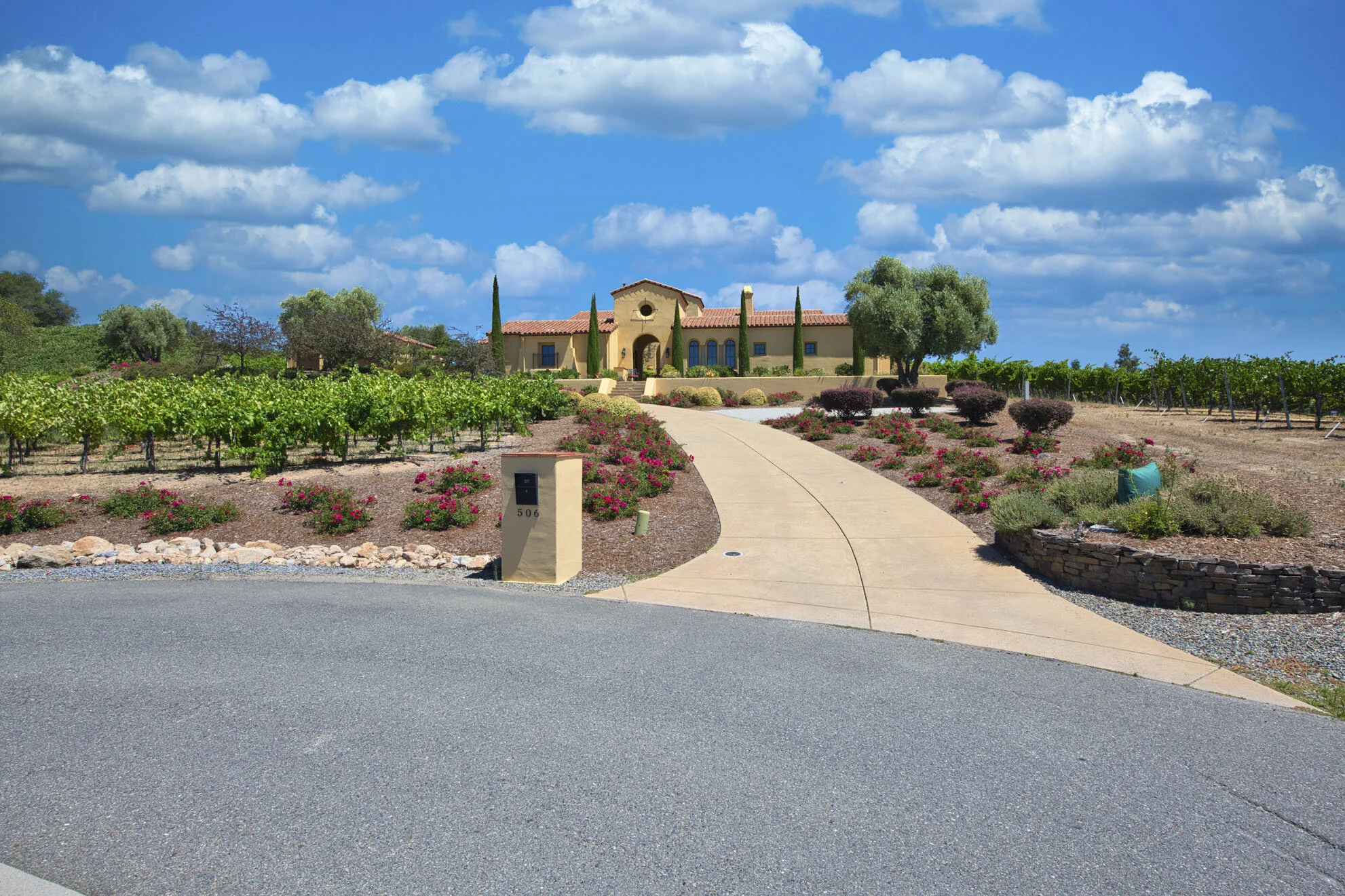 506 Blackhawk Court 6.jpg