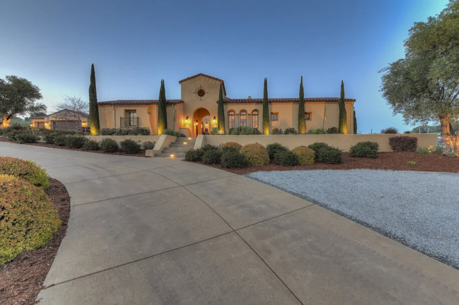 506 Blackhawk Drive - 107.jpg