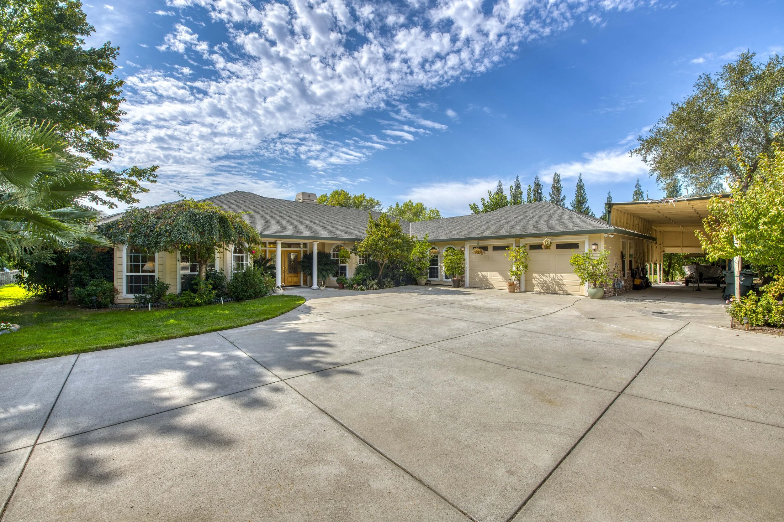 5810 Macargo Street _6.jpg