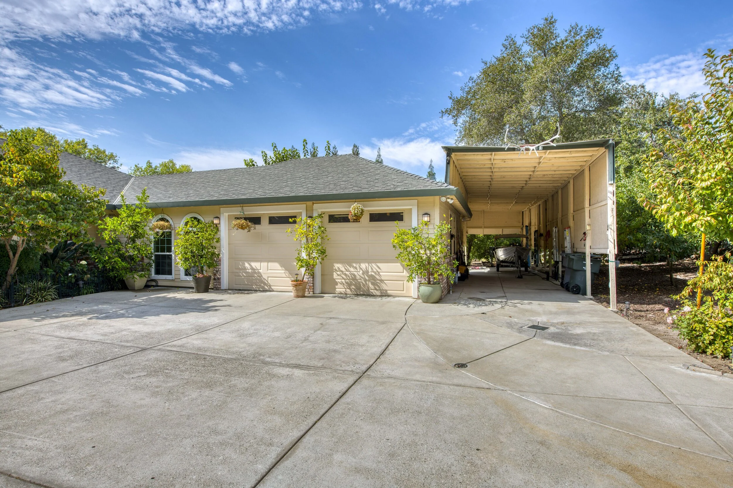 5810 Macargo Street _7.jpg