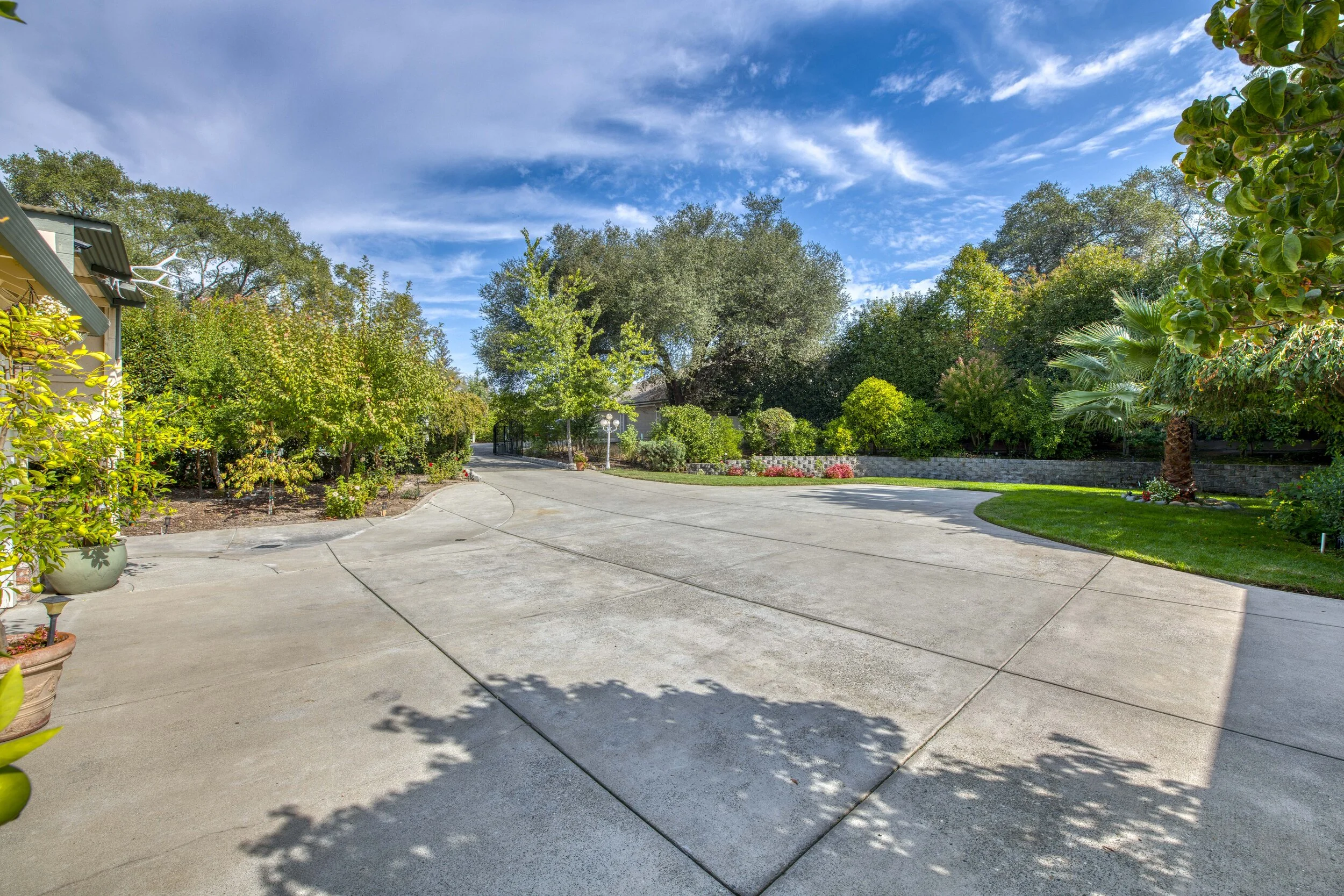 5810 Macargo Street _8.jpg