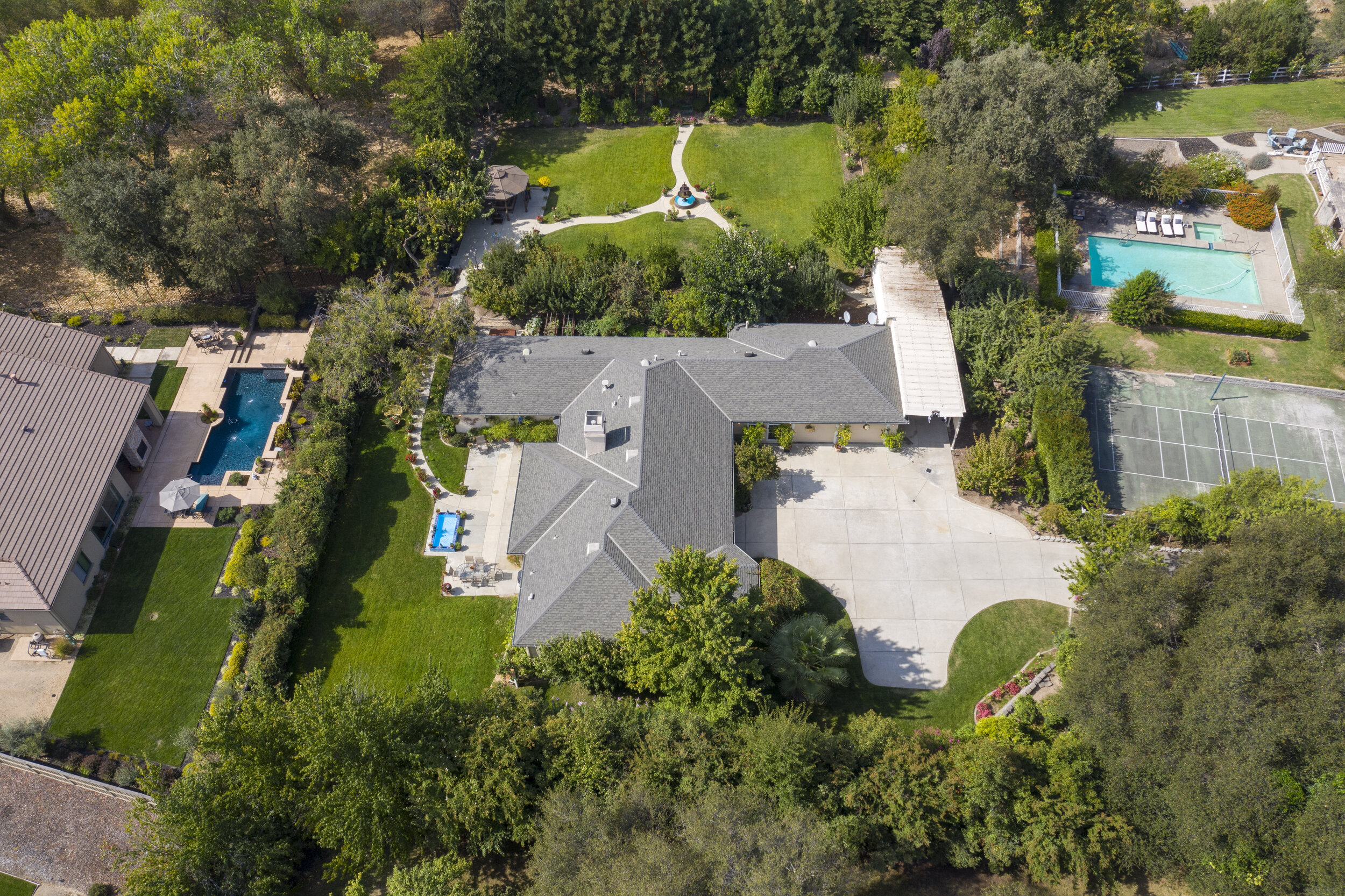 5810 Macargo Street _71.jpg