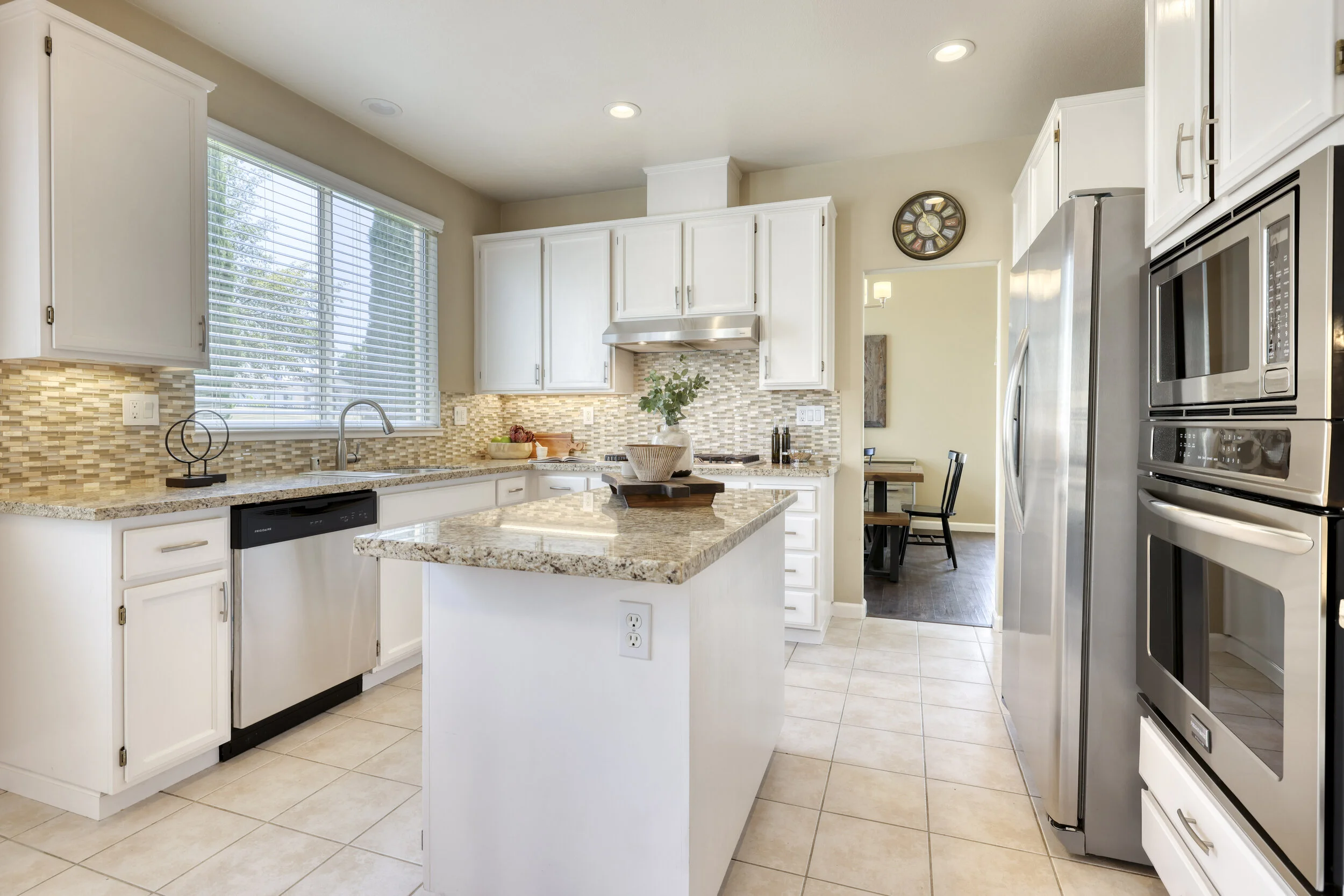 809 Buttonwood Way - 24.JPG